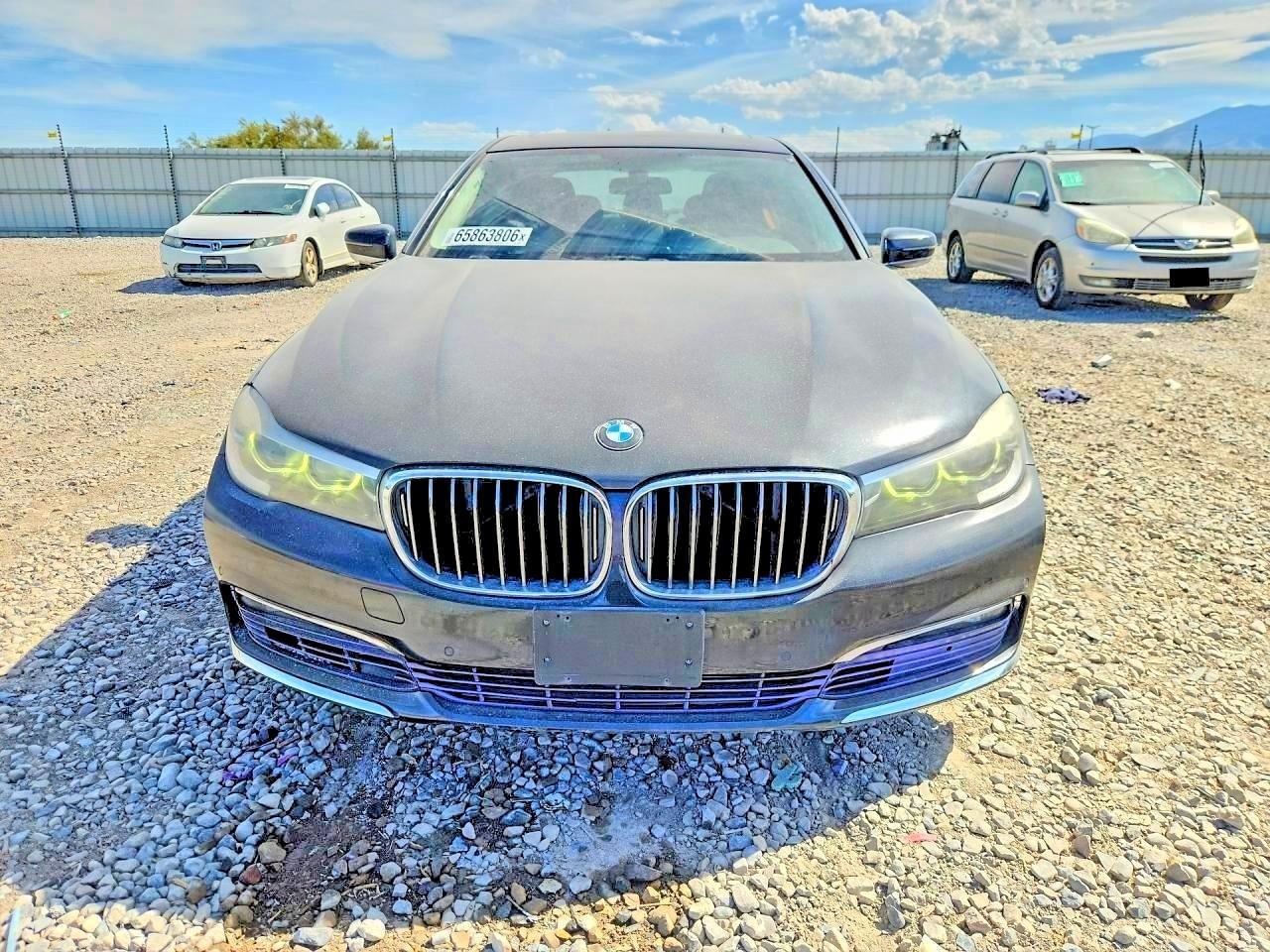 2016 BMW 740 I - zdjęcie 5