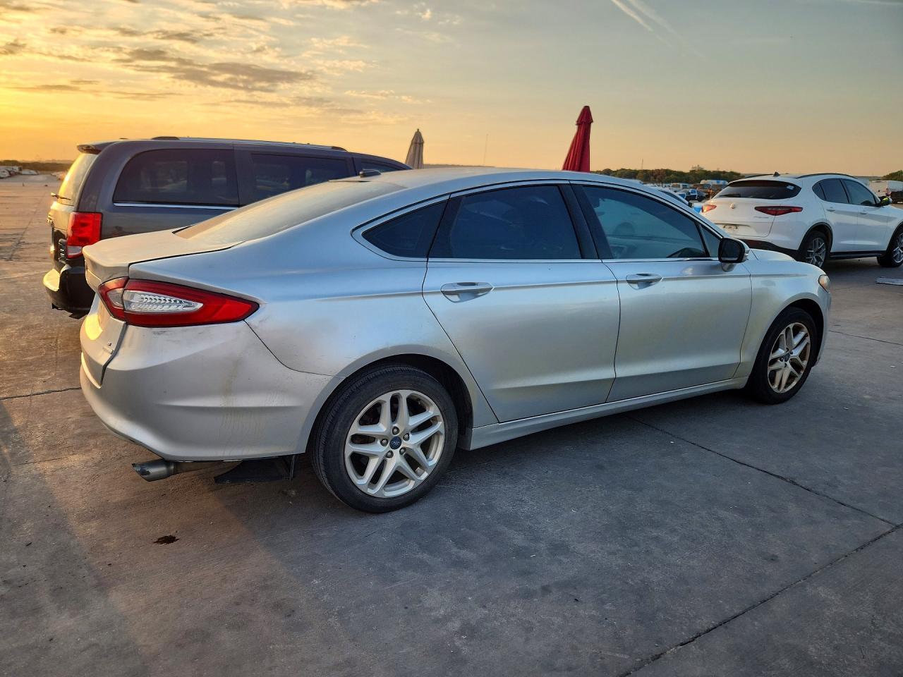 2013 Ford Fusion Se - zdjęcie 3