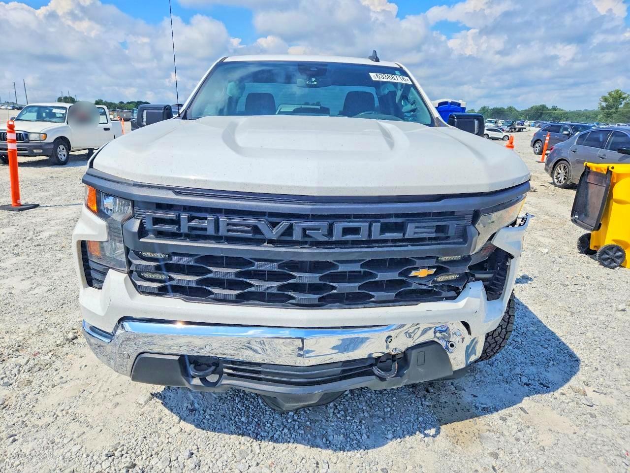 2024 Chevrolet Silverado C1500 - zdjęcie 5