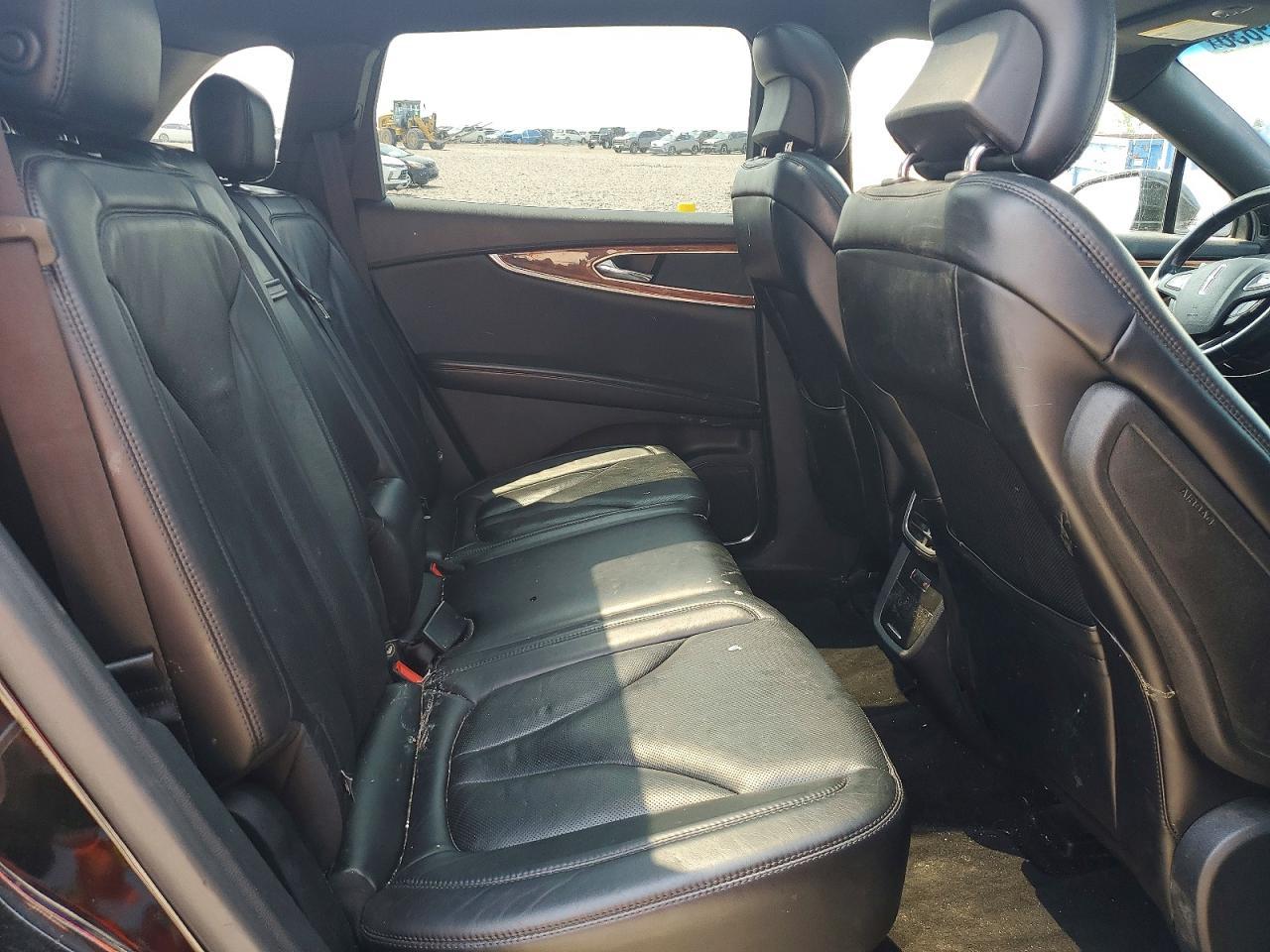 2016 Lincoln Mkx Reserve - zdjęcie 11