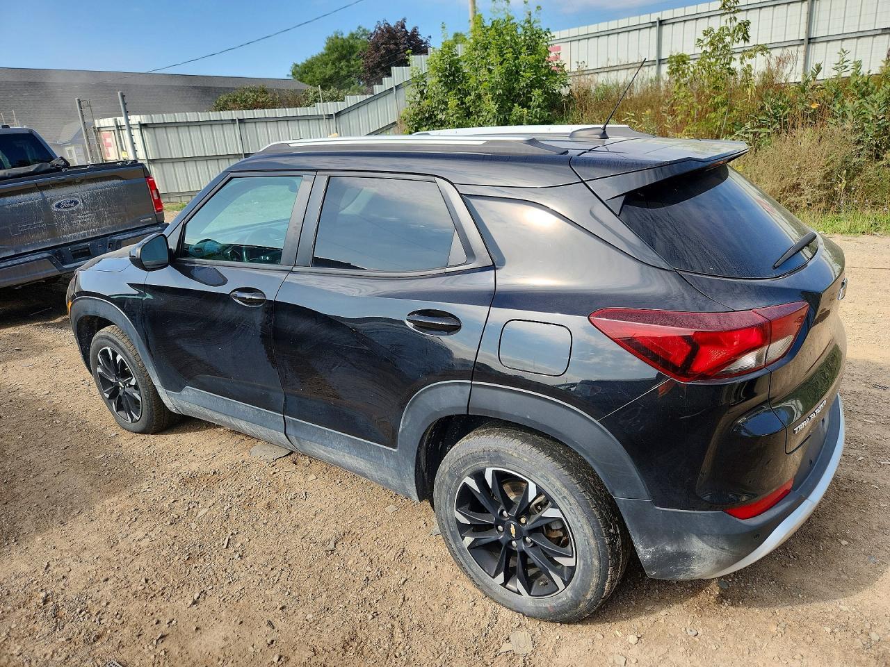 2022 Chevrolet Trailblazer Lt - zdjęcie 2