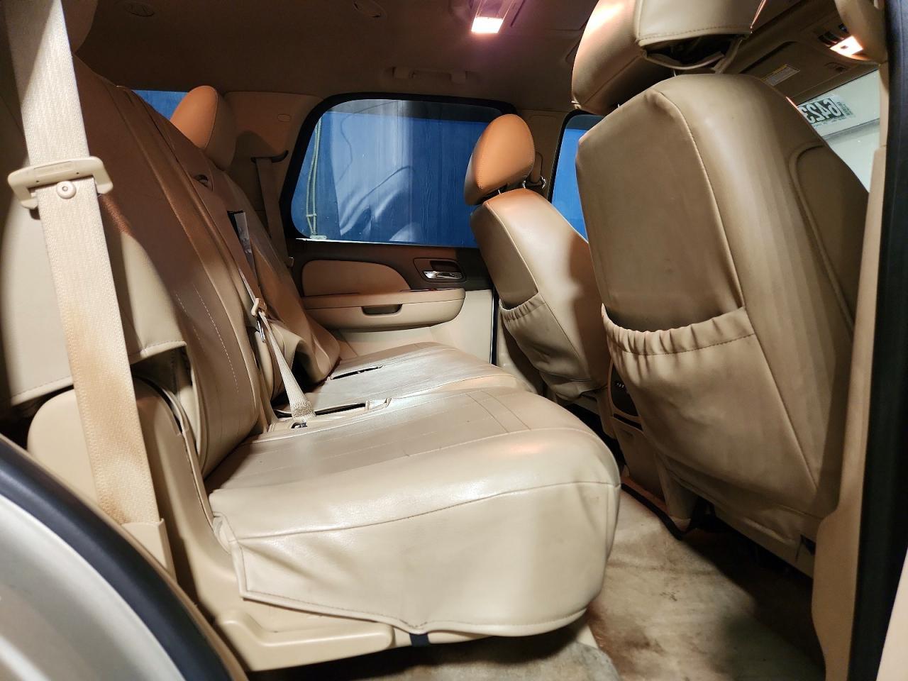 2013 Chevrolet Tahoe Ltz - zdjęcie 11