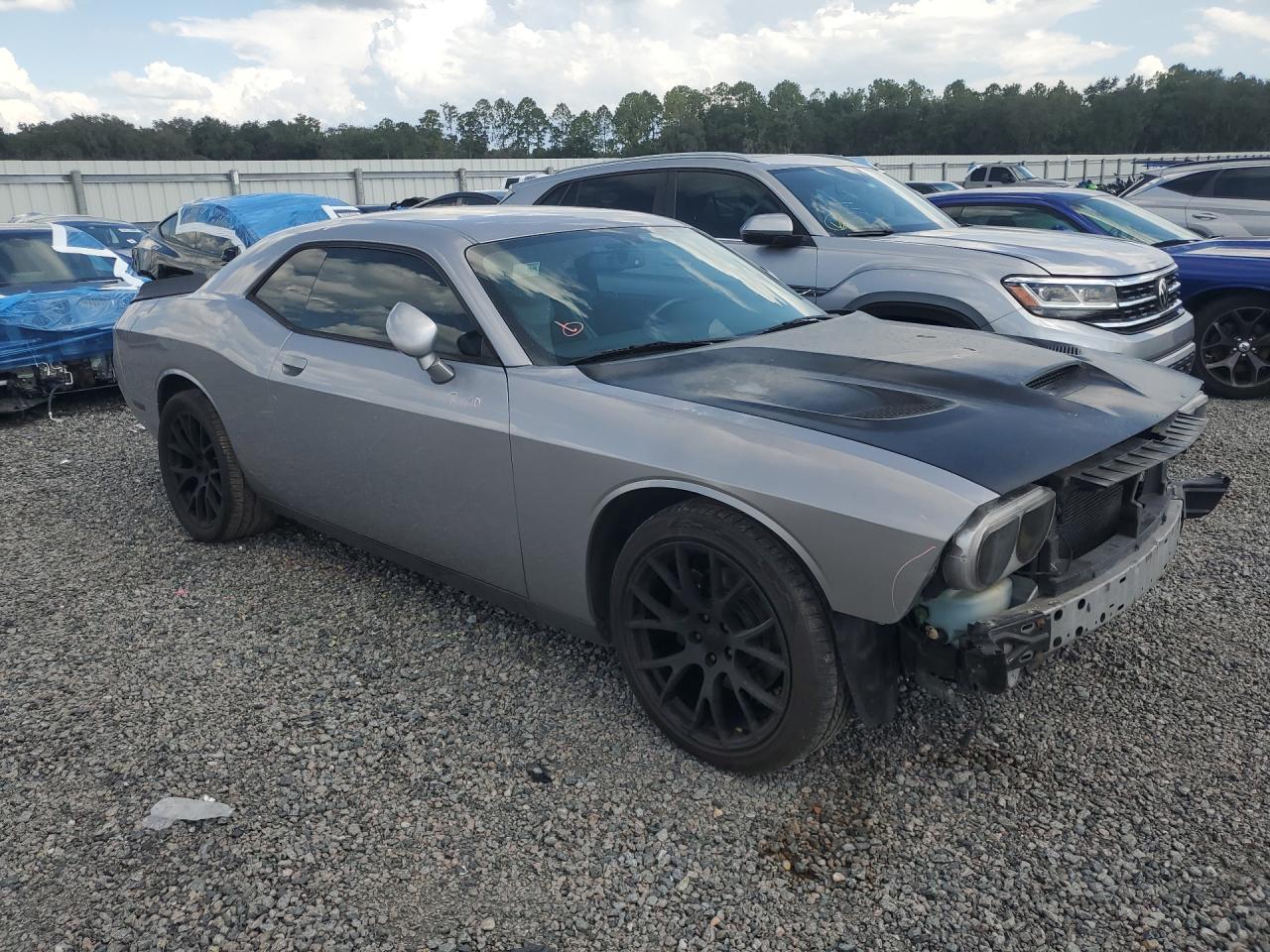 2014 Dodge Challenger R/T - zdjęcie 4