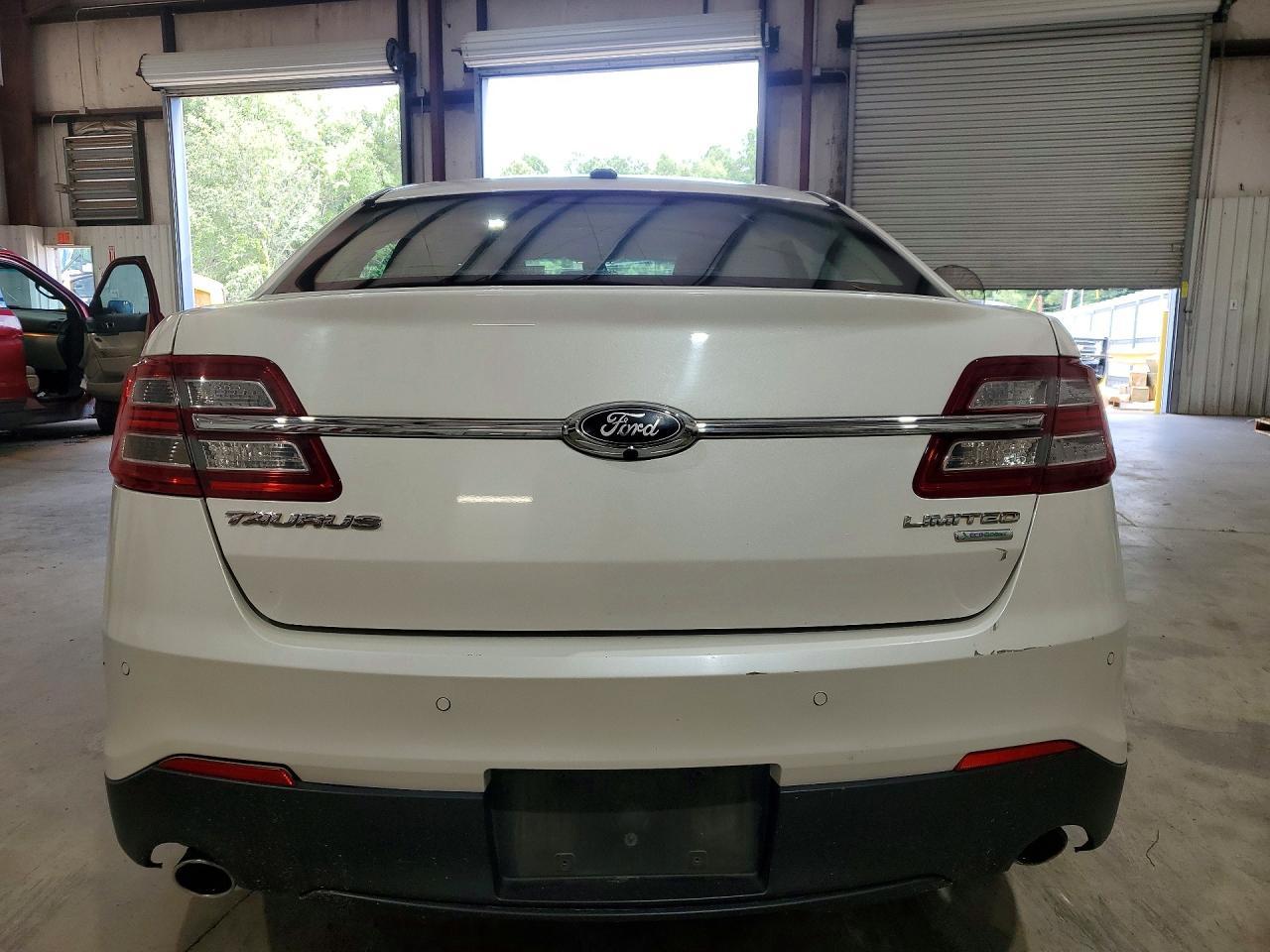 2016 Ford Taurus Limited - zdjęcie 6