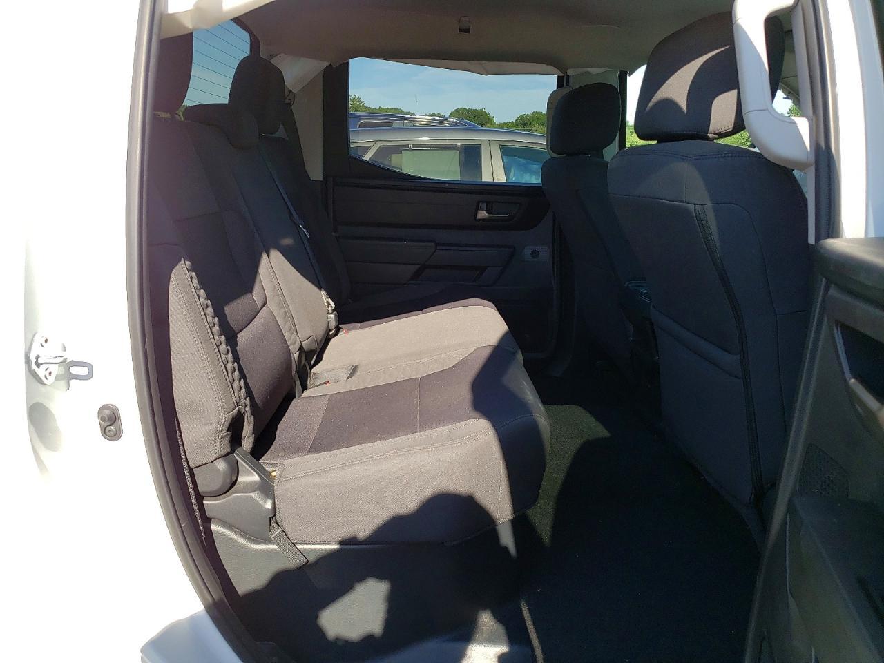 2024 Toyota Tundra Sr5 - zdjęcie 10