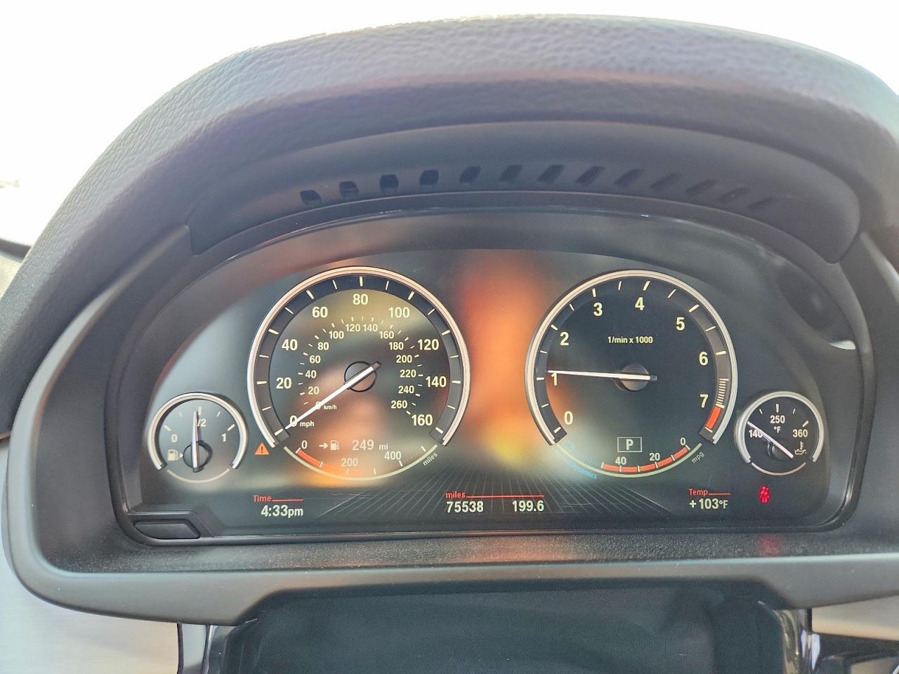 2015 BMW X5 xDrive35I - zdjęcie 9