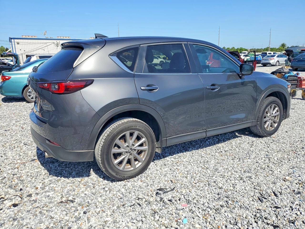 Mazda CX-5 - zdjęcie 3