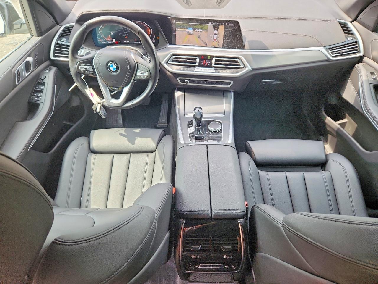 2021 BMW X5 xDrive40I - zdjęcie 8