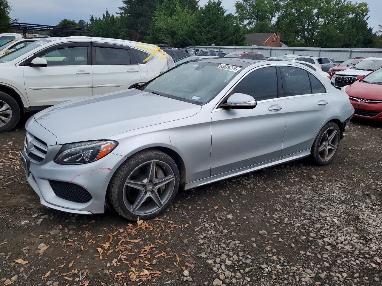 2015 Mercedes-Benz C 300 4Matic - zdjęcie główne