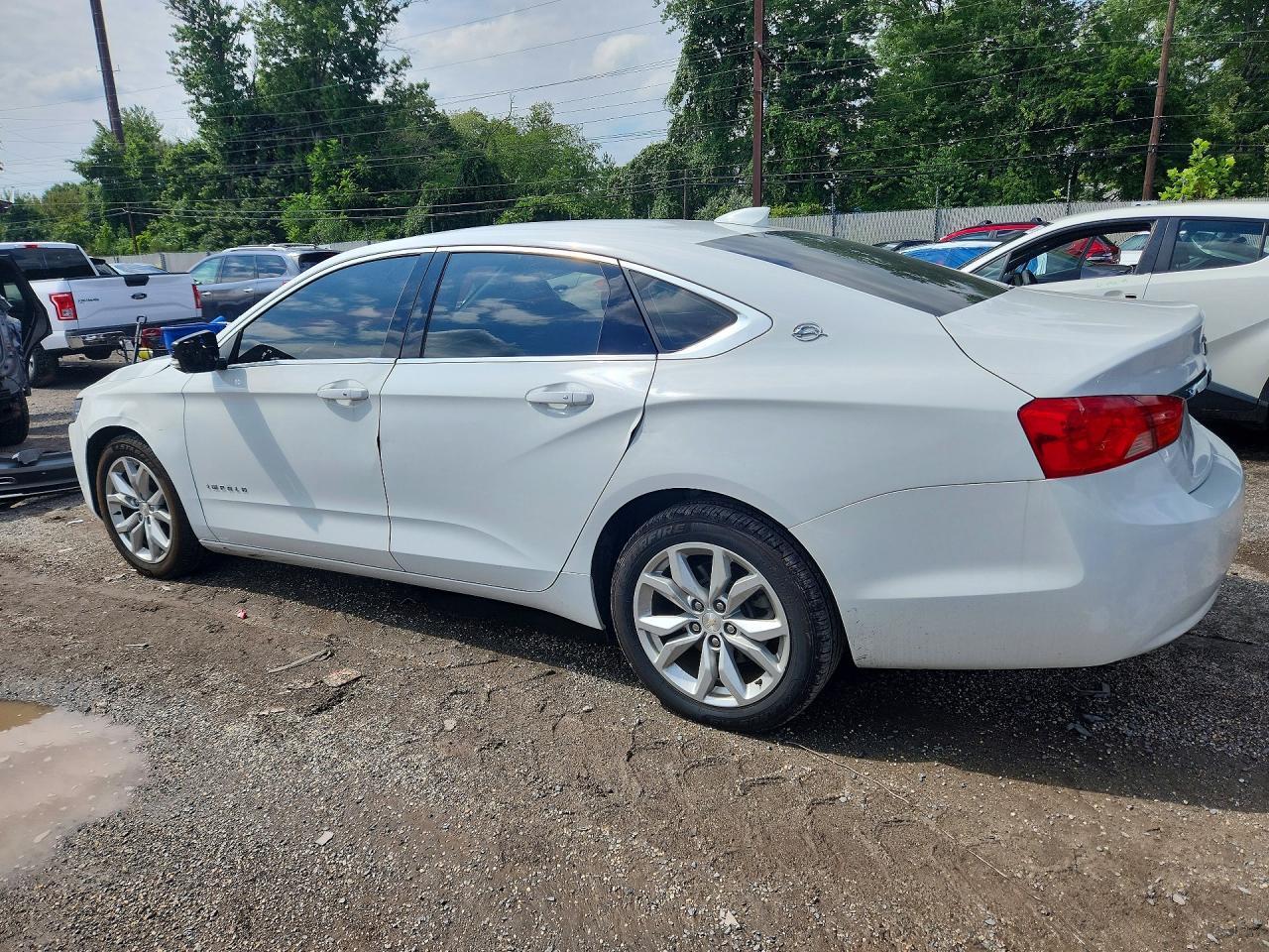 2019 Chevrolet Impala Lt - zdjęcie 2