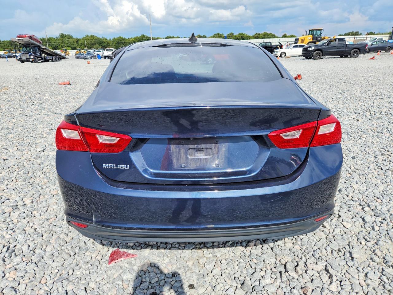 2017 Chevrolet Malibu Ls - zdjęcie 6