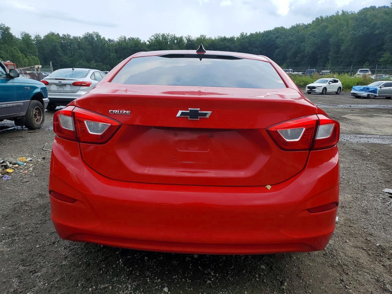 2018 Chevrolet Cruze Ls - zdjęcie 6