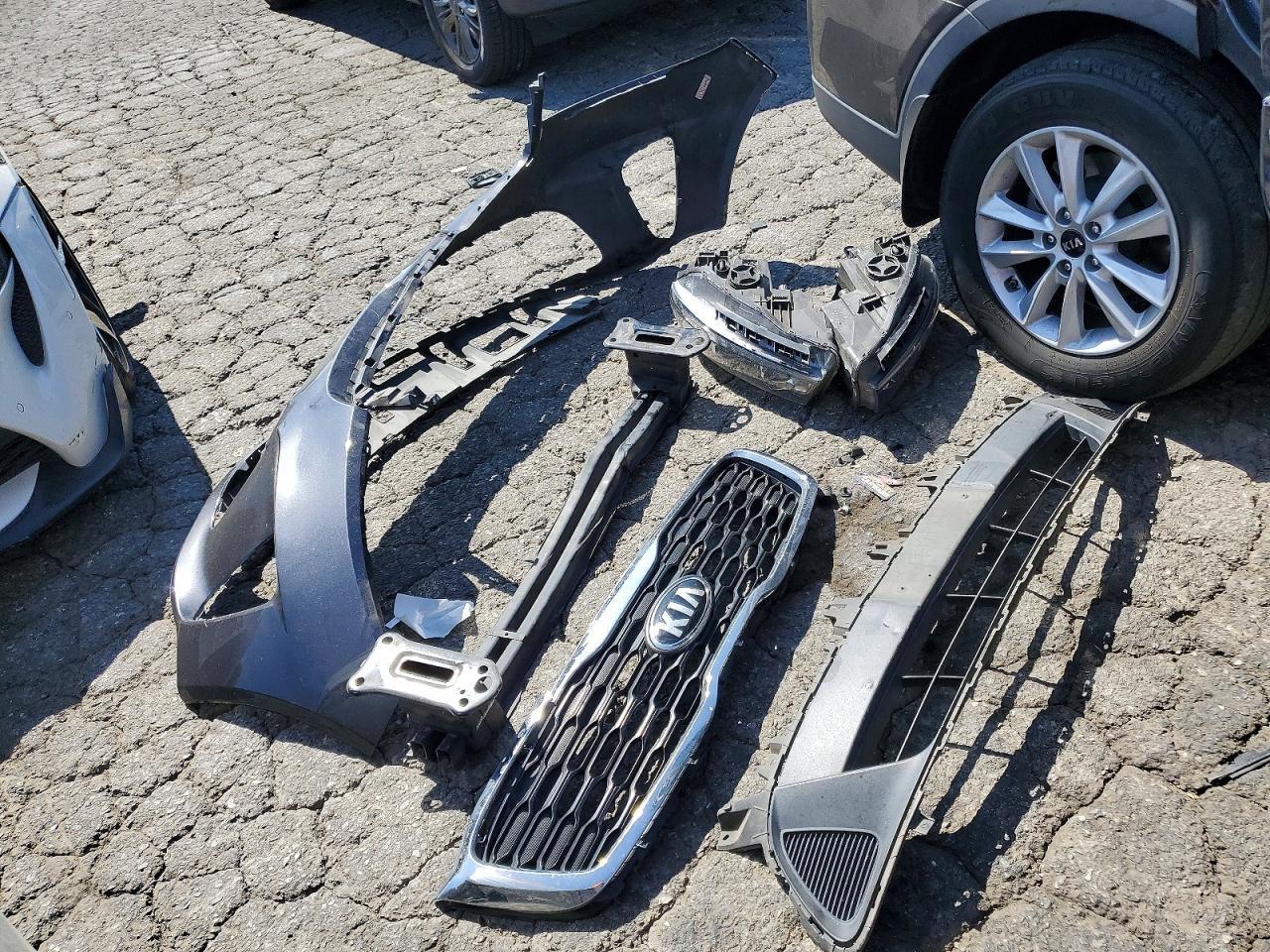 2019 Kia Sorento Lx - zdjęcie 13