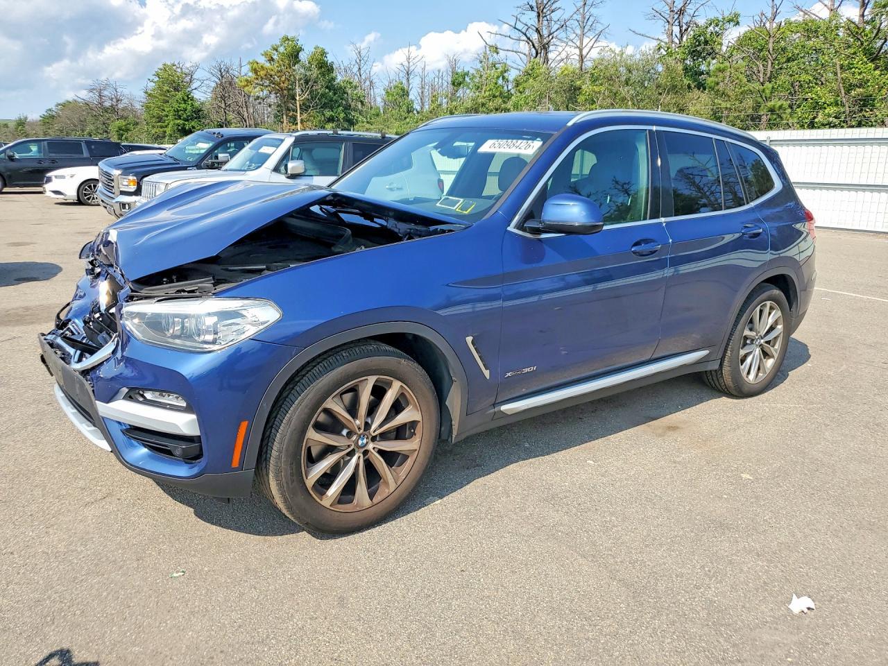 2018 BMW X3 xDrive30I - zdjęcie główne