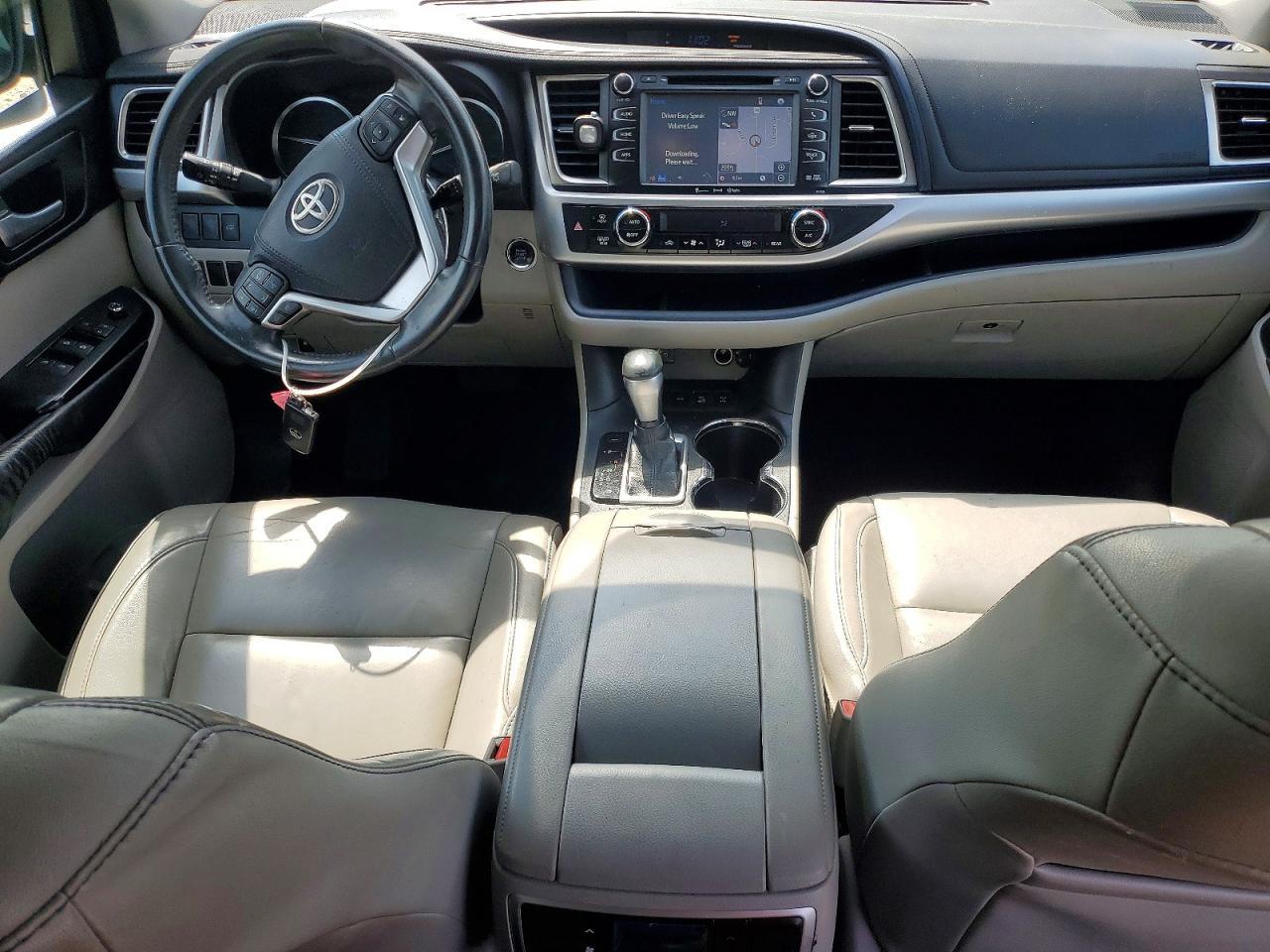 2016 Toyota Highlander Xle - zdjęcie 8
