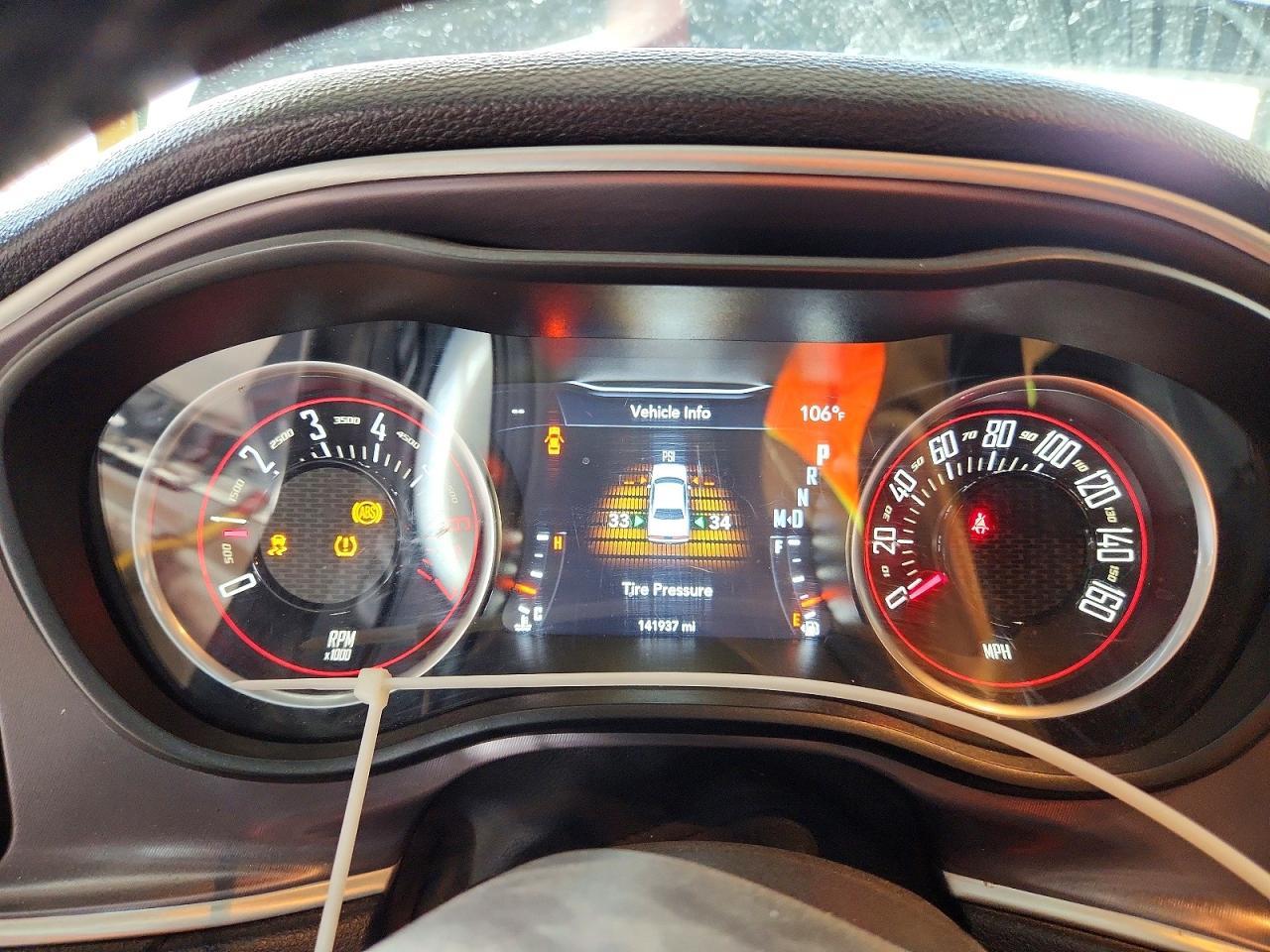 2019 Dodge Challenger R/T - zdjęcie 9