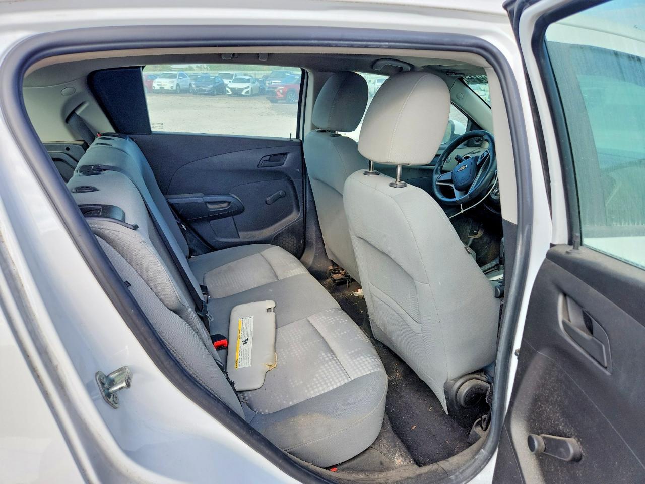 2015 Chevrolet Sonic Ls - zdjęcie 10