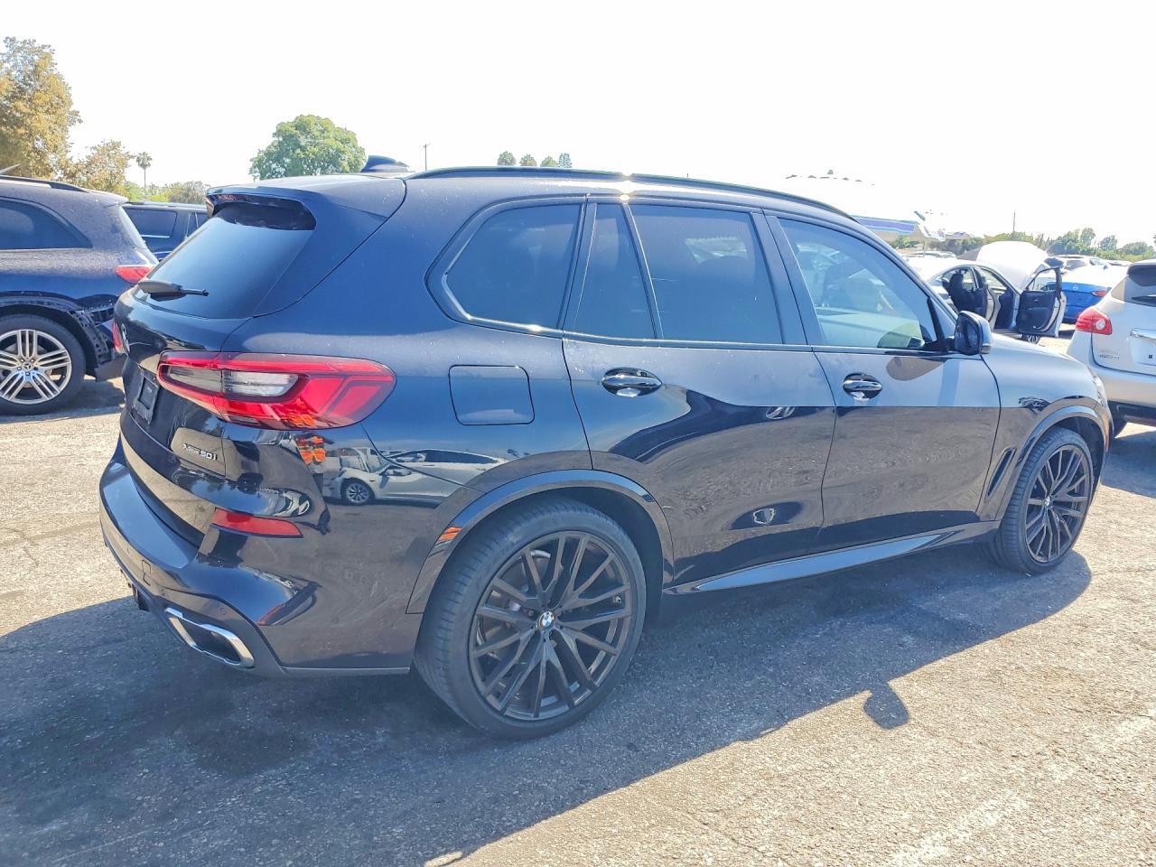 2019 BMW X5 xDrive50I - zdjęcie 3