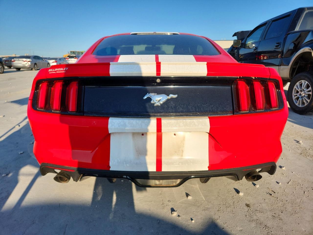 2015 Ford Mustang - zdjęcie 6