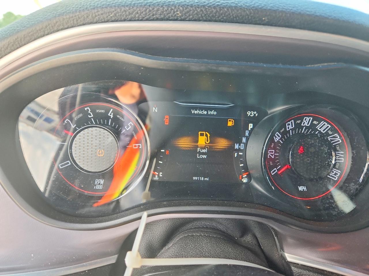 2022 Dodge Challenger Sxt - zdjęcie 9