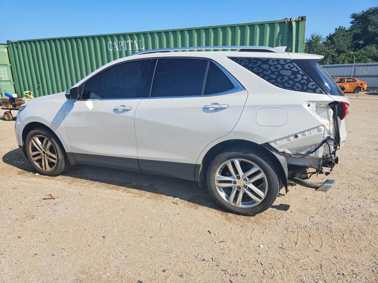 2019 Chevrolet Equinox Premier - zdjęcie 2