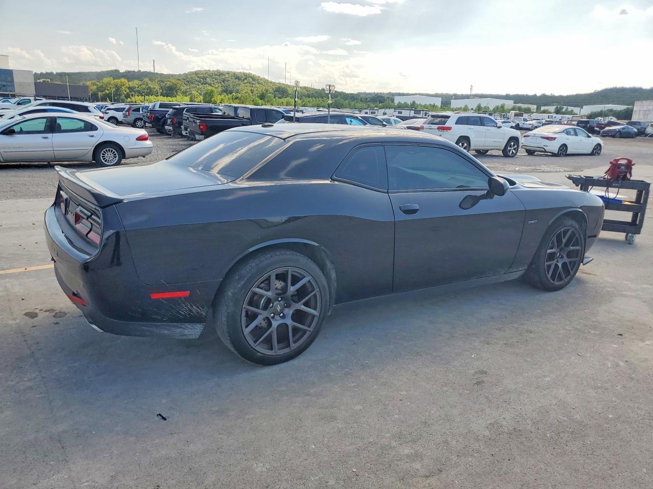 2017 Dodge Challenger R/T - zdjęcie 3