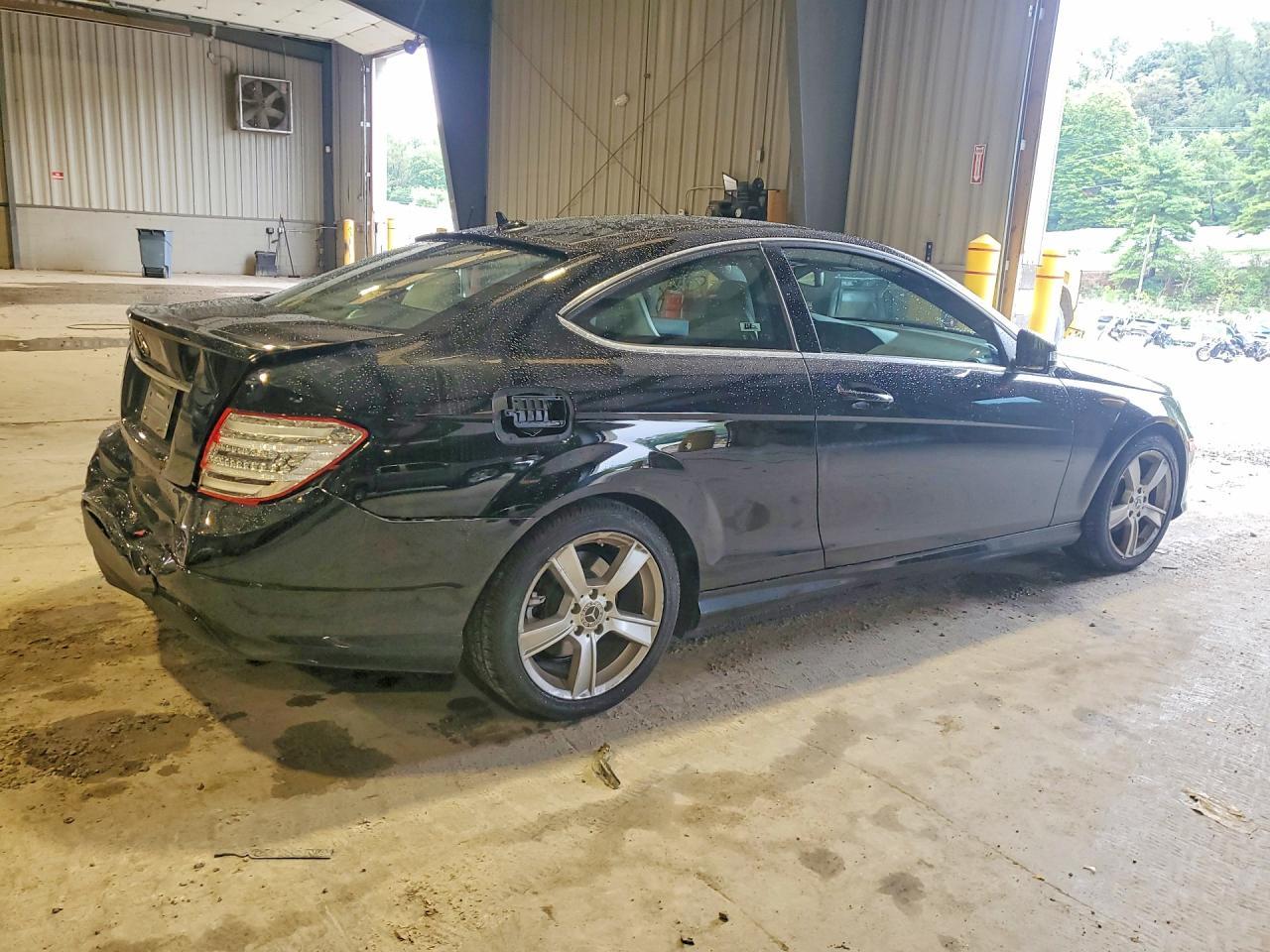 2014 Mercedes-Benz C 250 - zdjęcie 3
