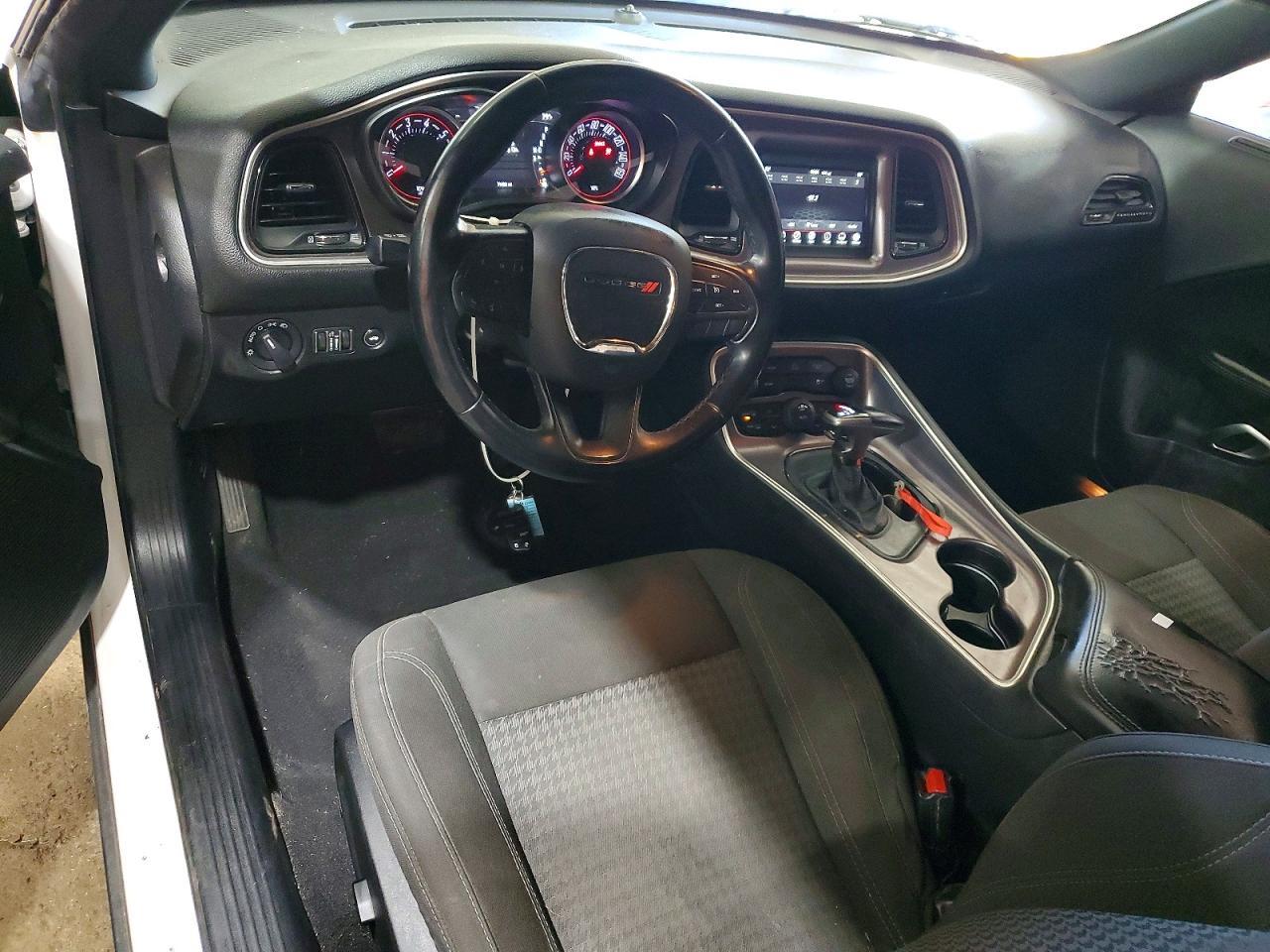 2019 Dodge Challenger Sxt - zdjęcie 8