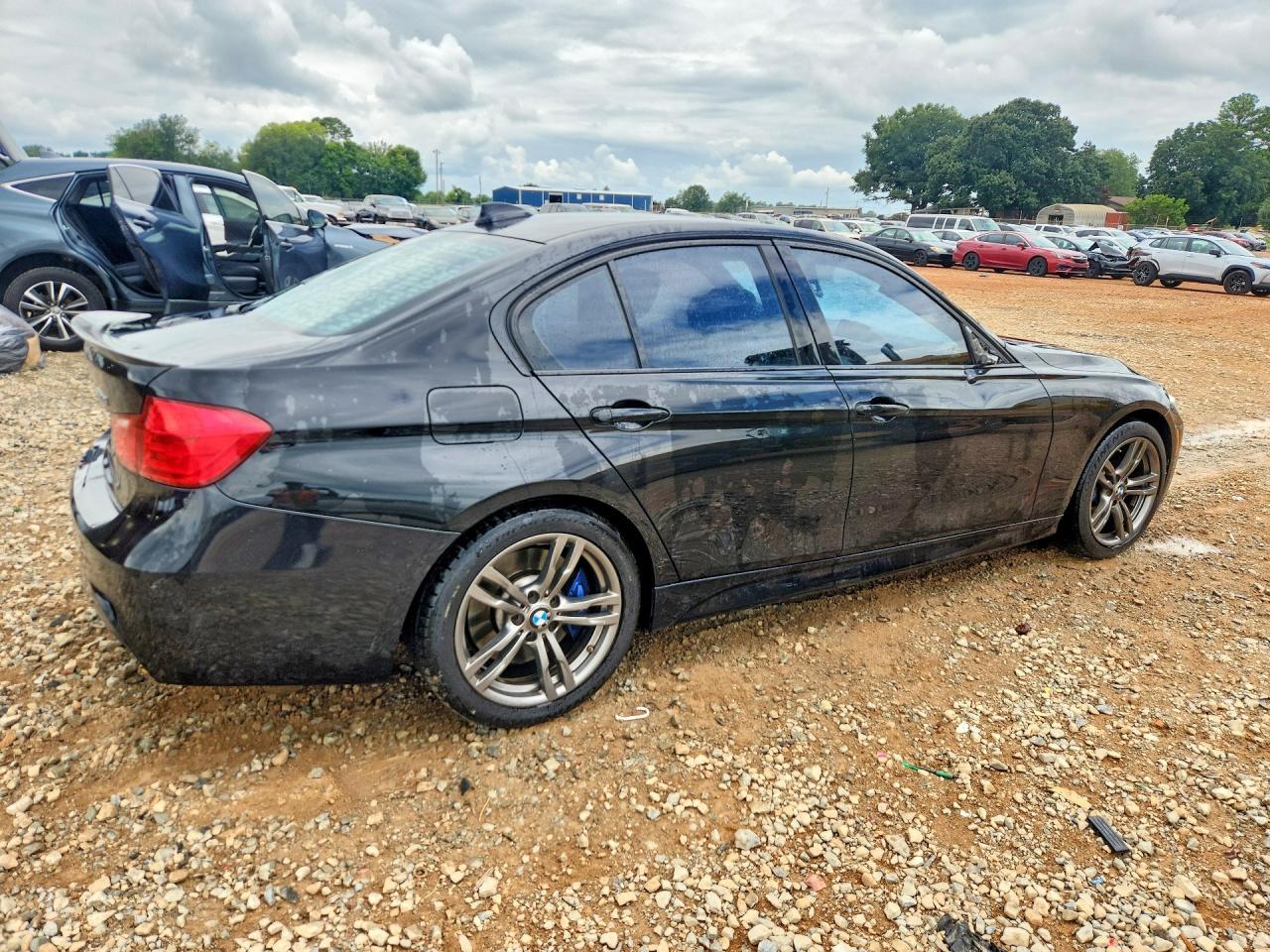 2015 BMW 328 I - zdjęcie 3