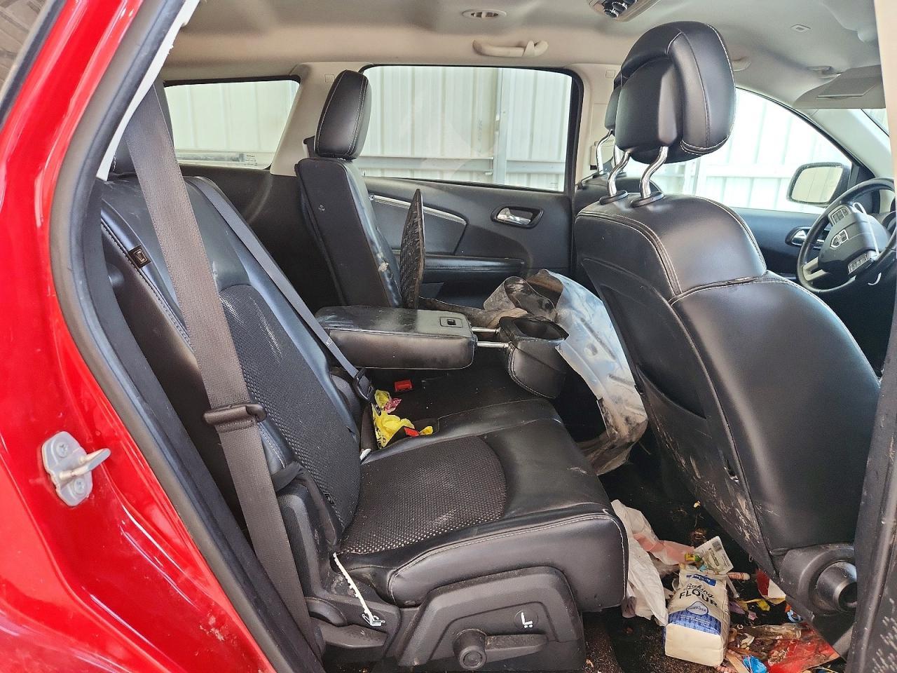 2018 Dodge Journey Crossroad - zdjęcie 11