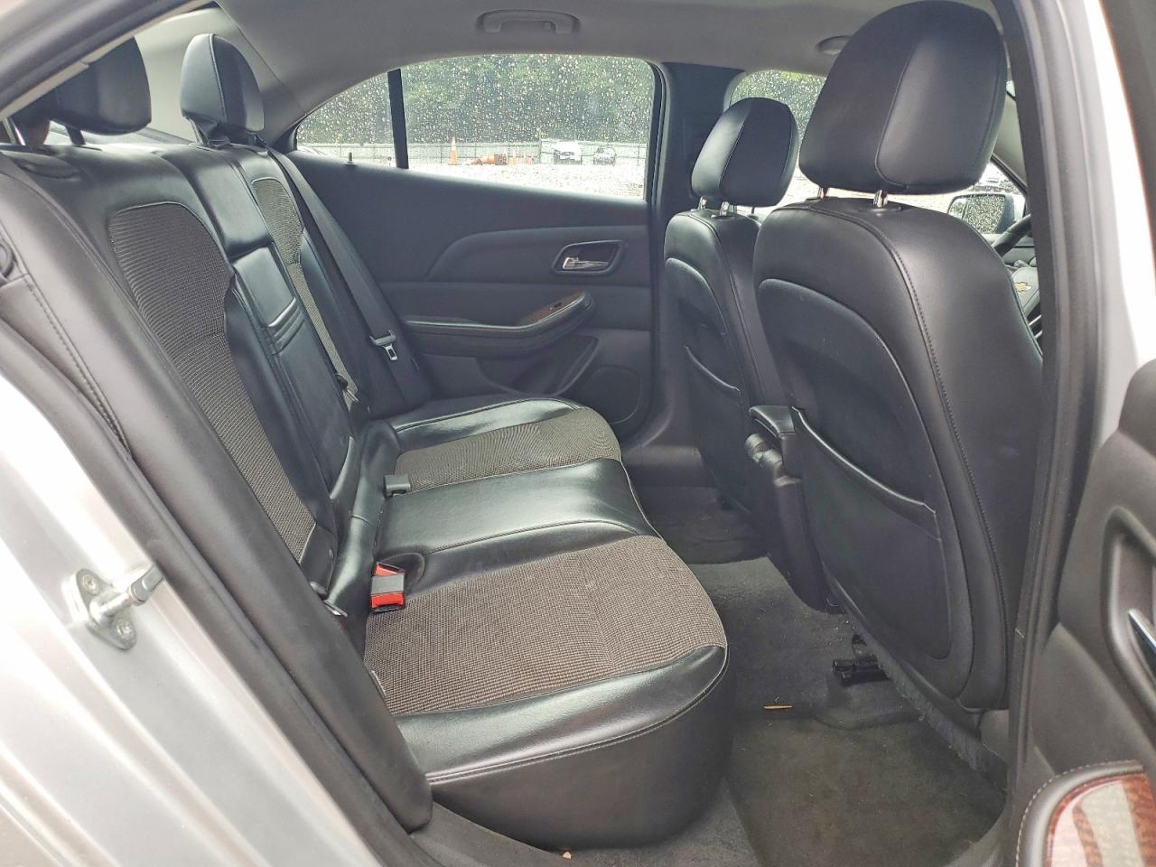 2013 Chevrolet Malibu 1Lt - zdjęcie 10