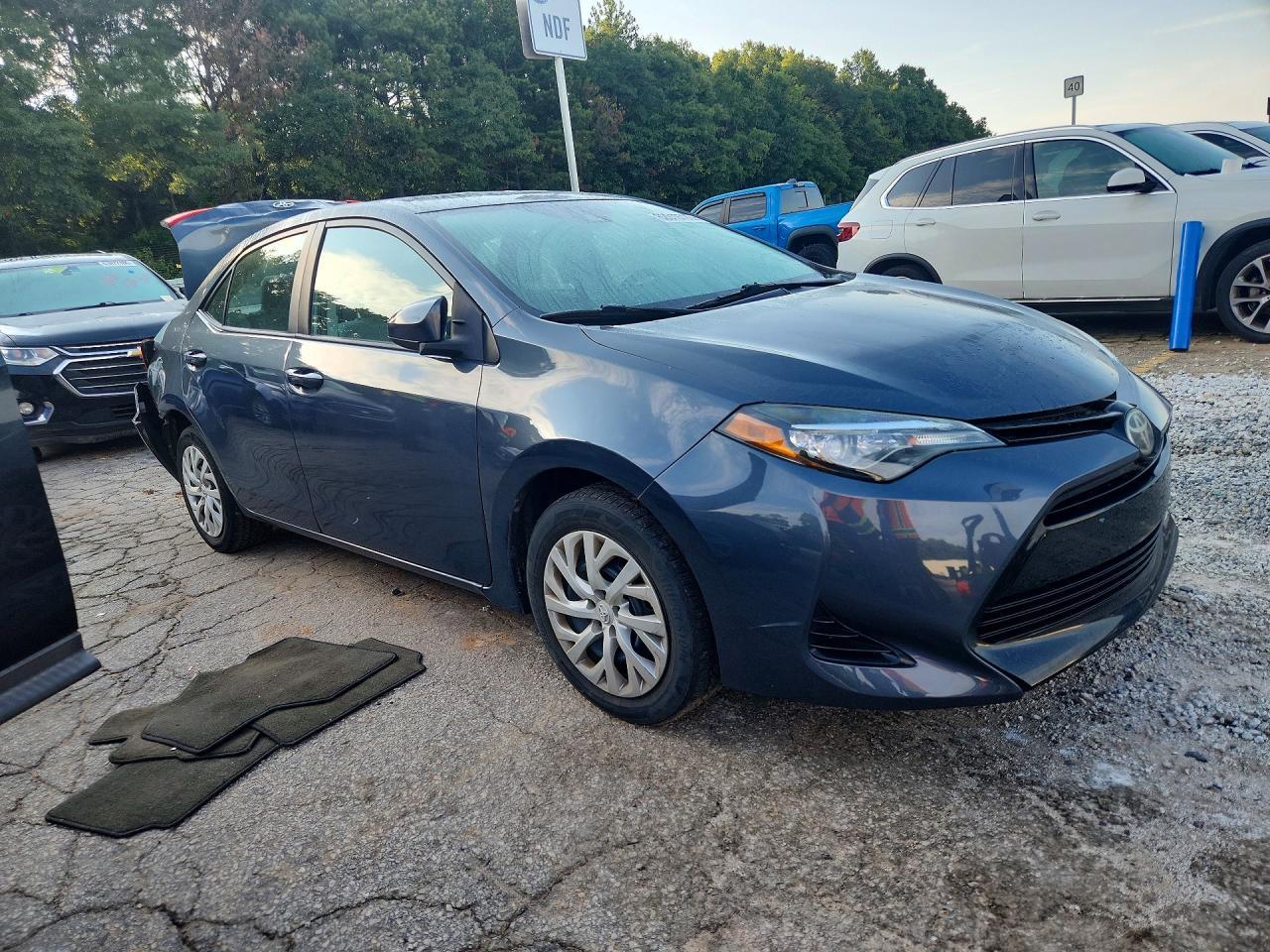 2017 Toyota Corolla Le - zdjęcie 4