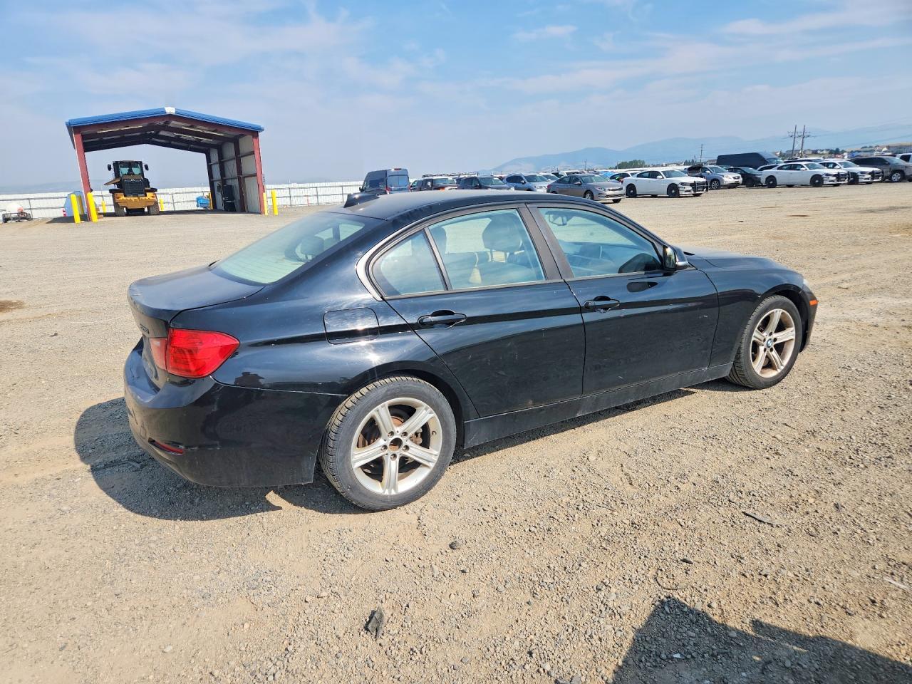 2013 BMW Seria 3 328i - zdjęcie 3