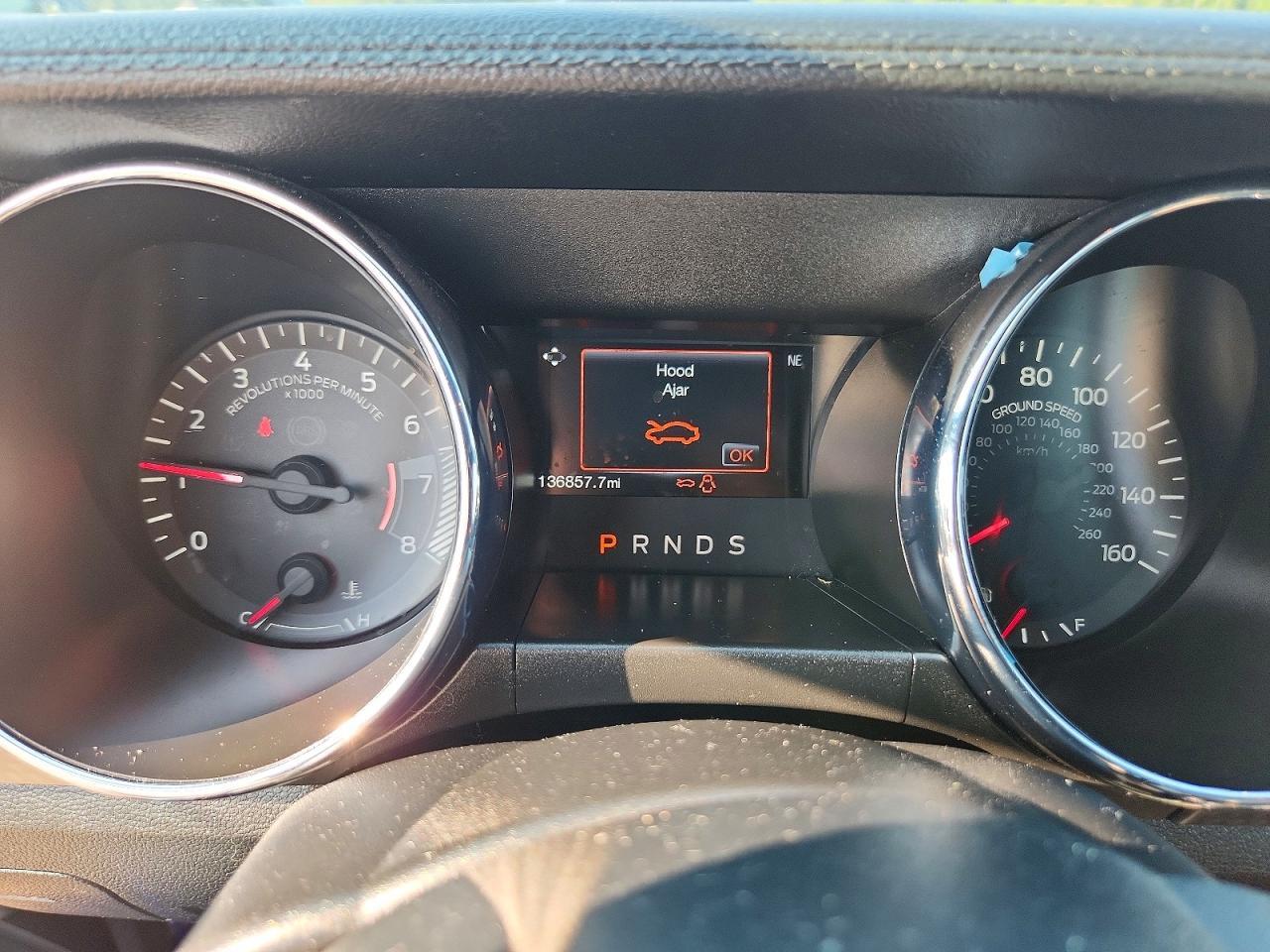 2015 Ford Mustang - zdjęcie 9