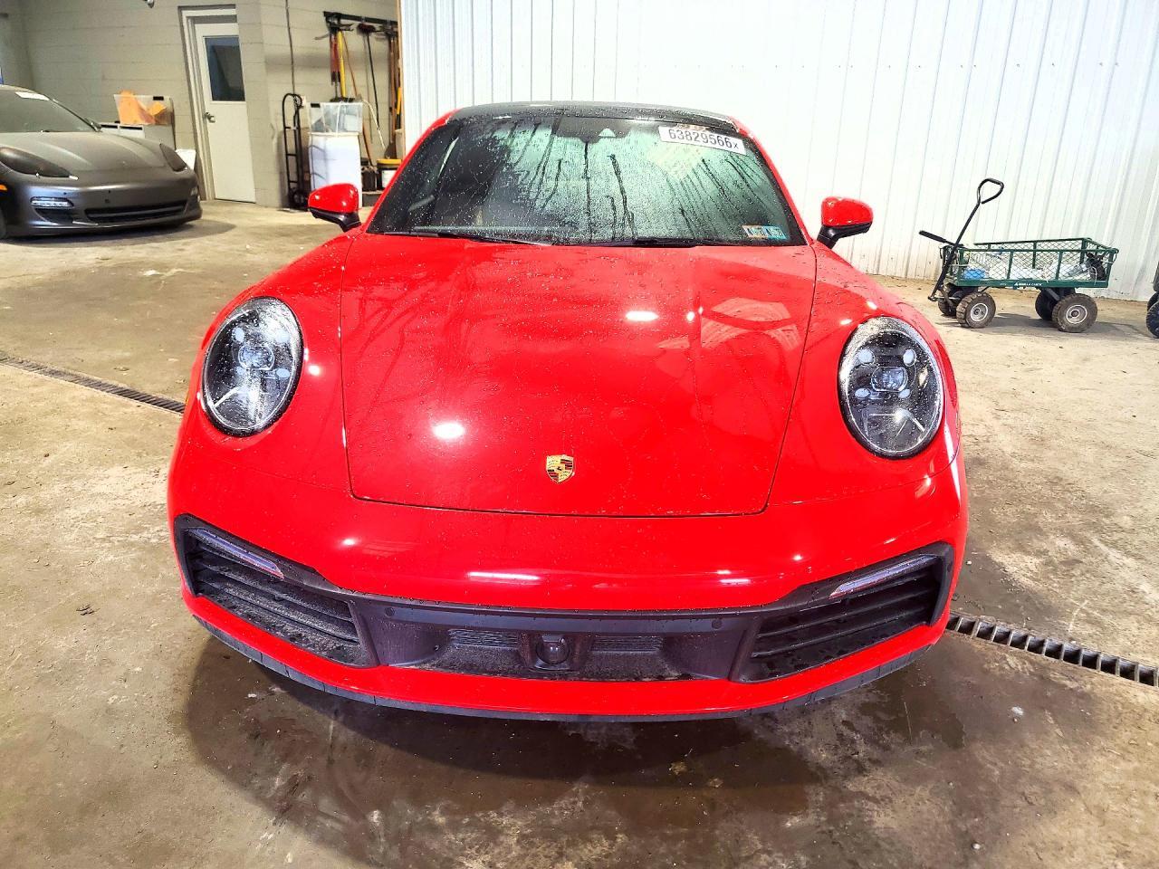 2021 Porsche 911 Carrera - zdjęcie 5