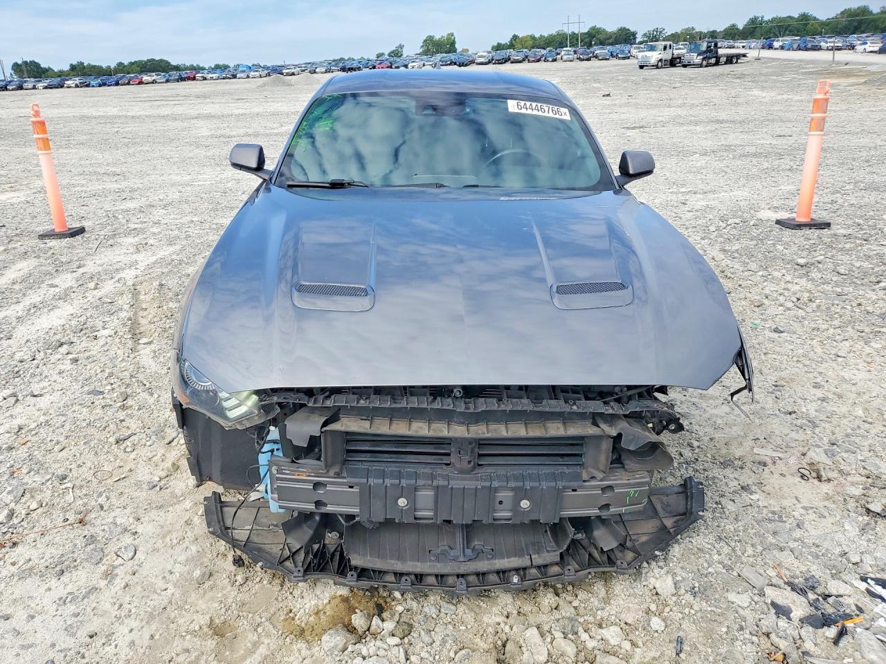 2022 Ford Mustang - zdjęcie 5