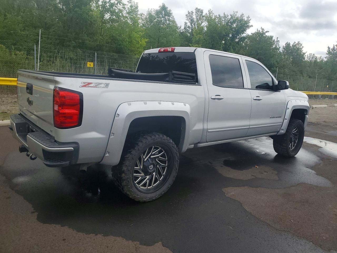 2017 Chevrolet Silverado K1500 Lt - zdjęcie 3