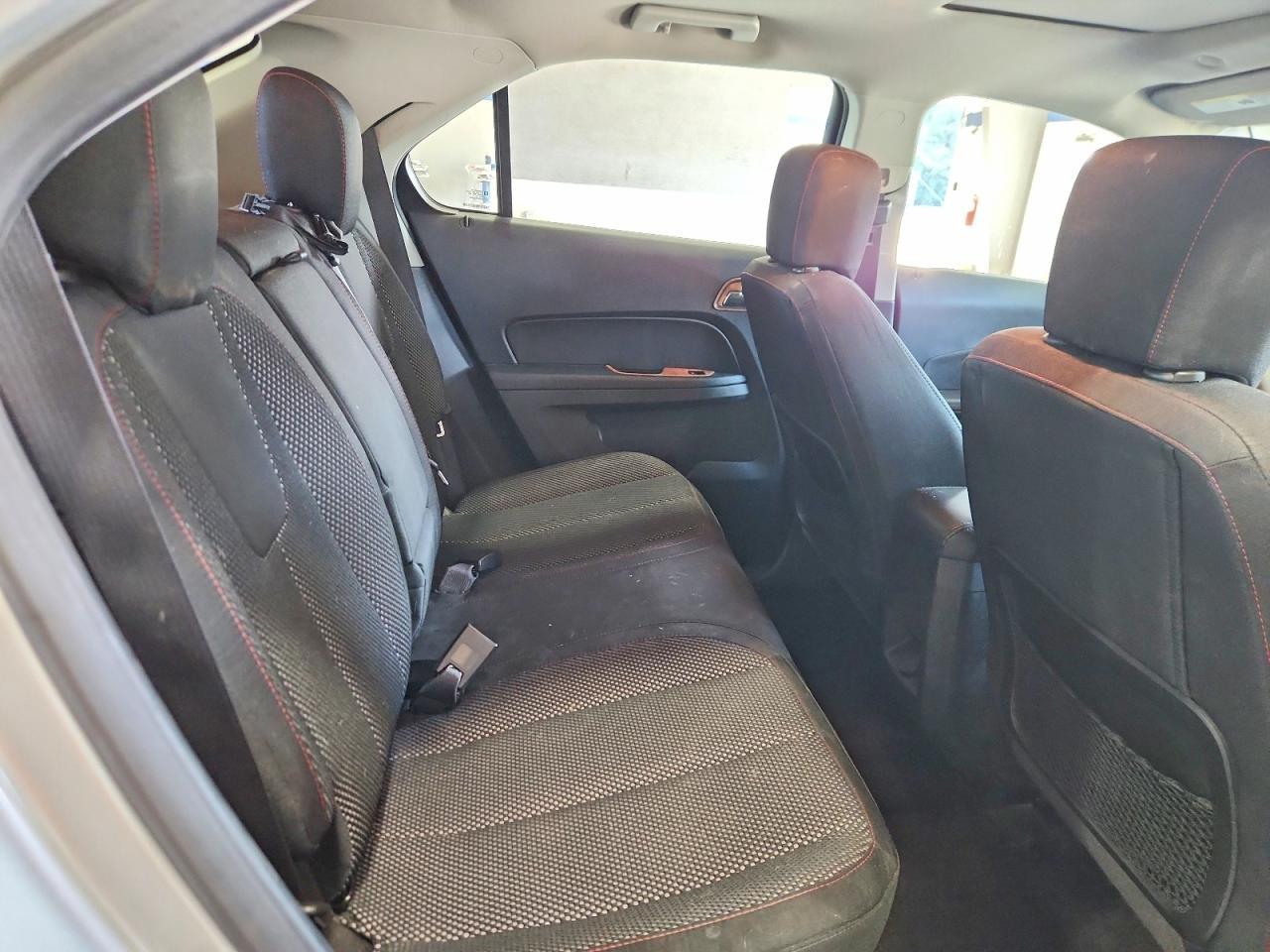 2016 Chevrolet Equinox Ls - zdjęcie 11