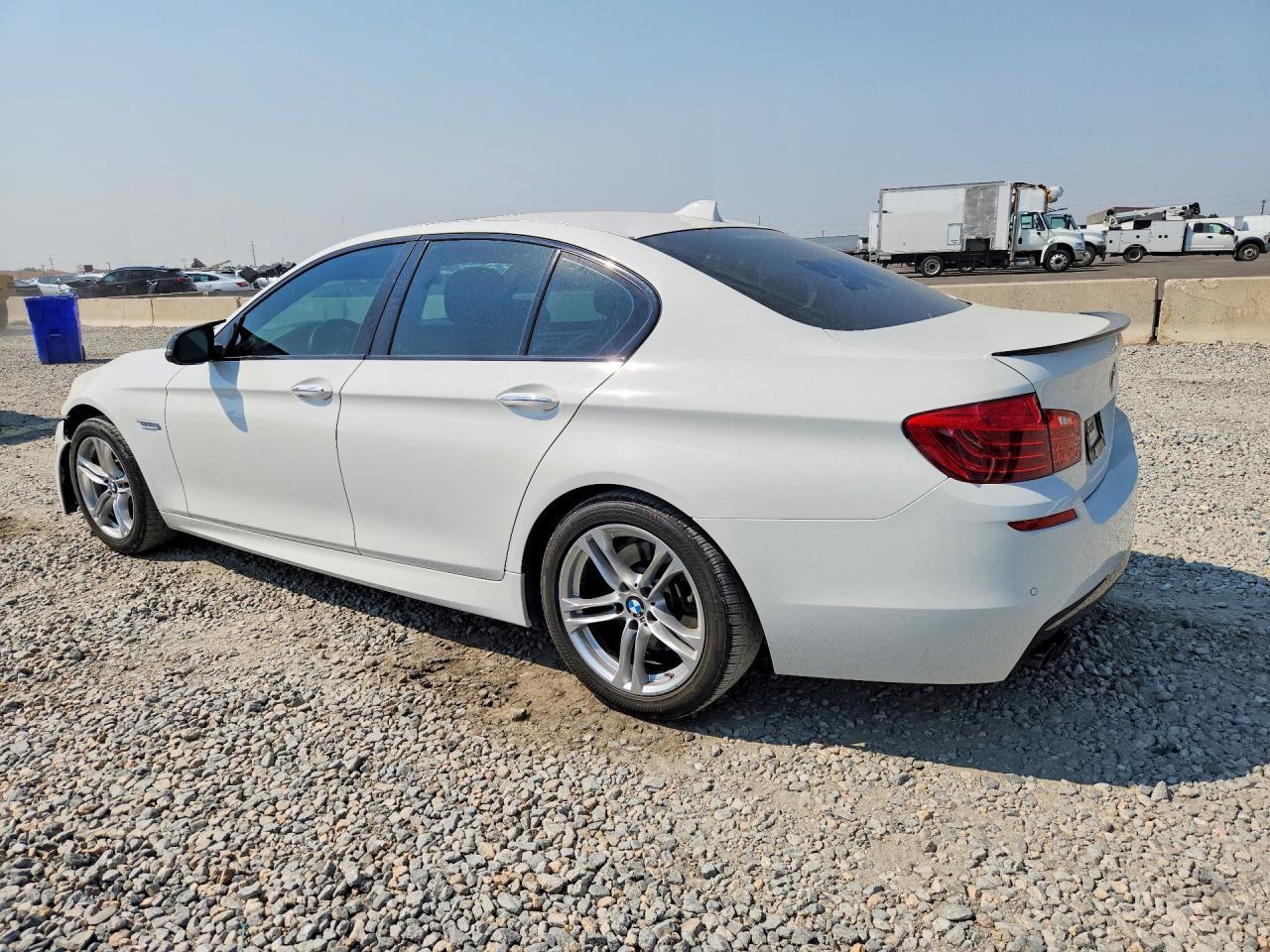 2014 BMW 528 Xi - zdjęcie 2