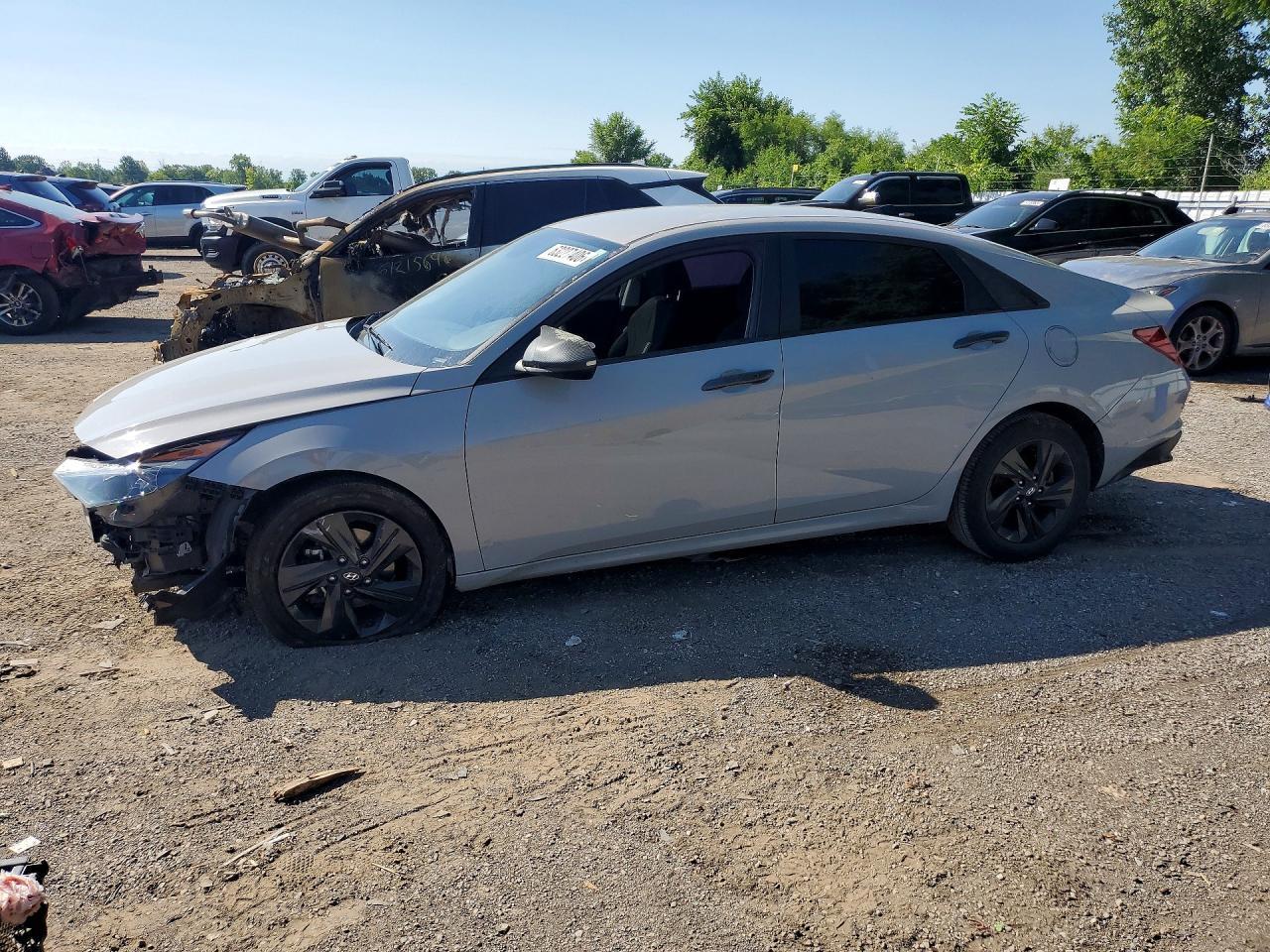 2022 Hyundai Elantra Sel - zdjęcie główne