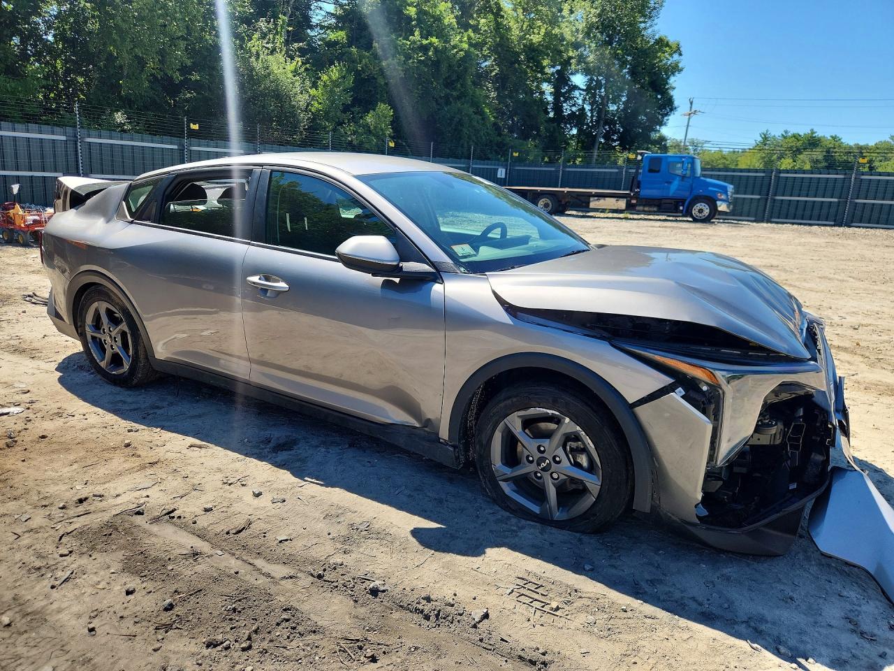 2025 Kia K4 Lxs - zdjęcie 4