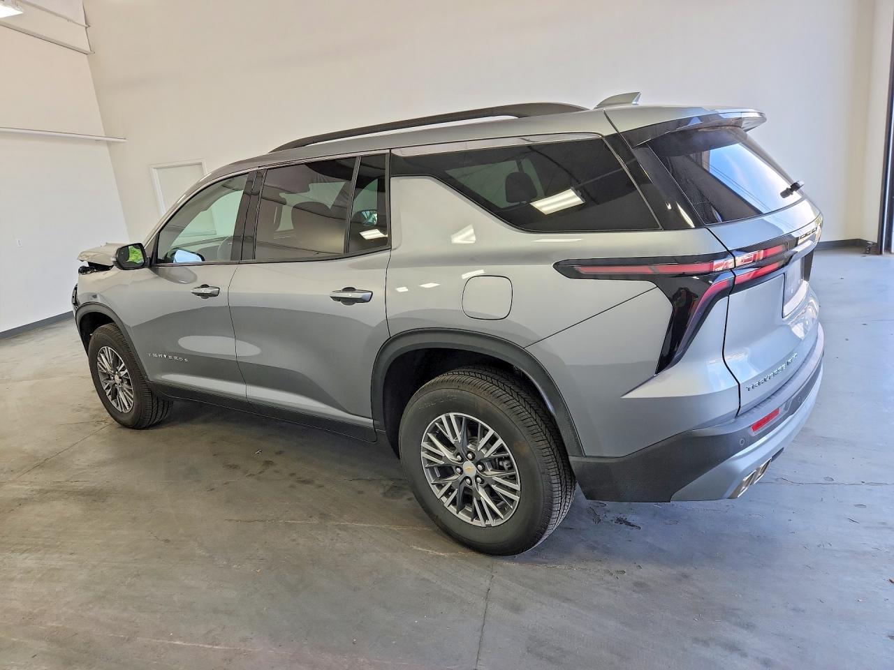 2026 Chevrolet Traverse - zdjęcie 2