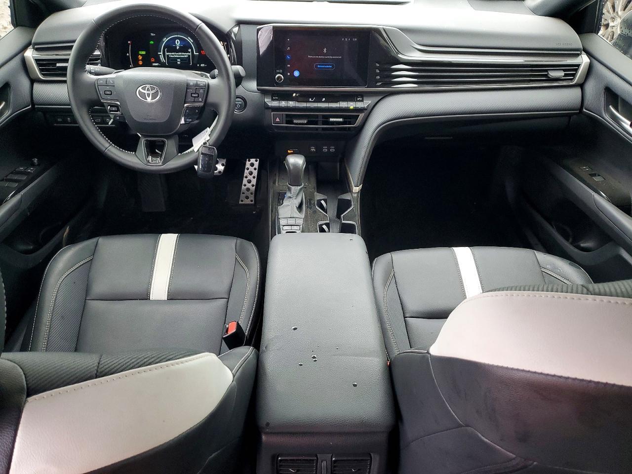 2025 Toyota Camry Se - zdjęcie 8