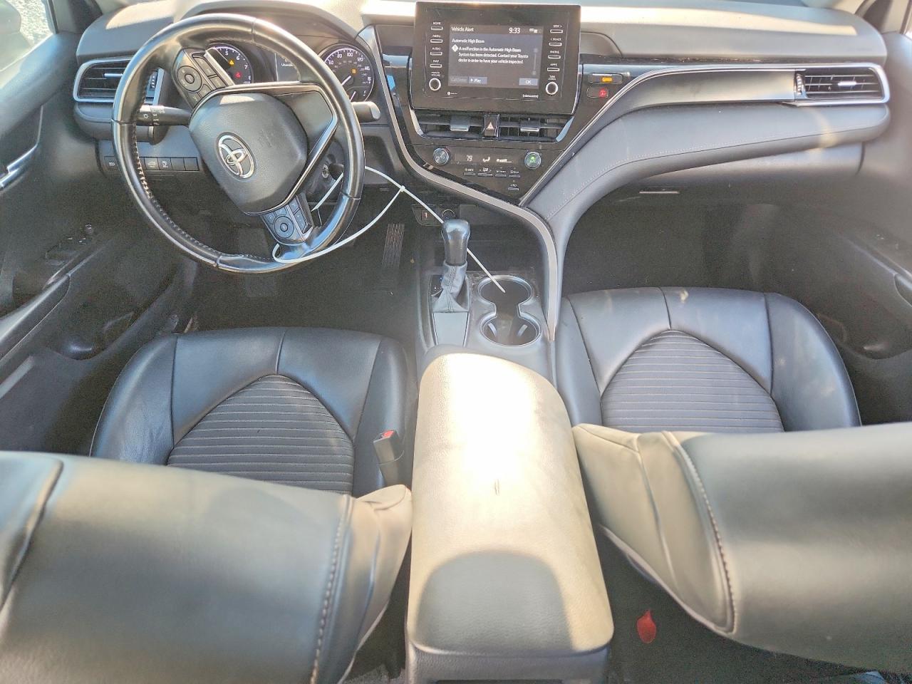 2021 Toyota Camry Se - zdjęcie 8