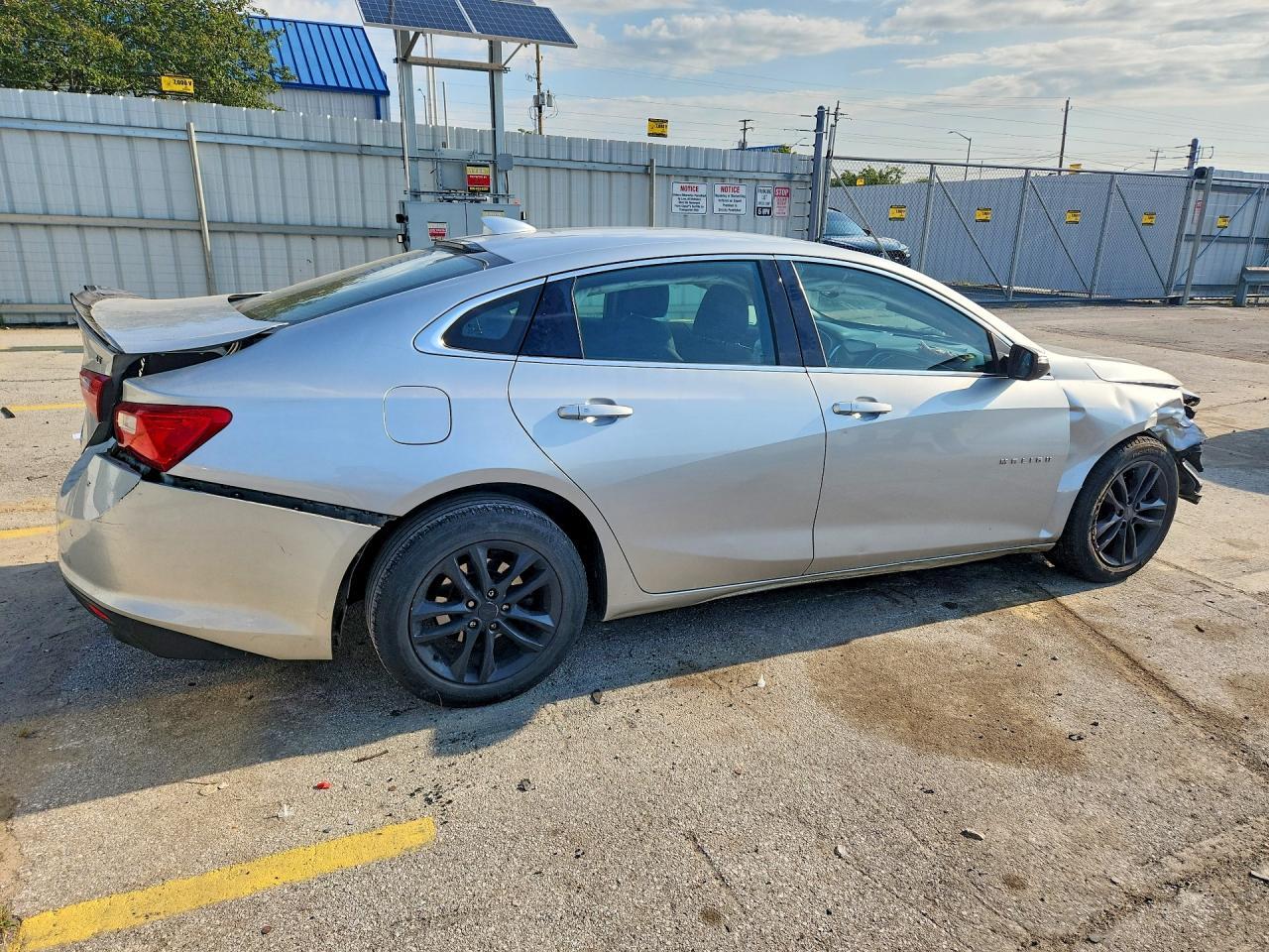 2018 Chevrolet Malibu Lt - zdjęcie 3
