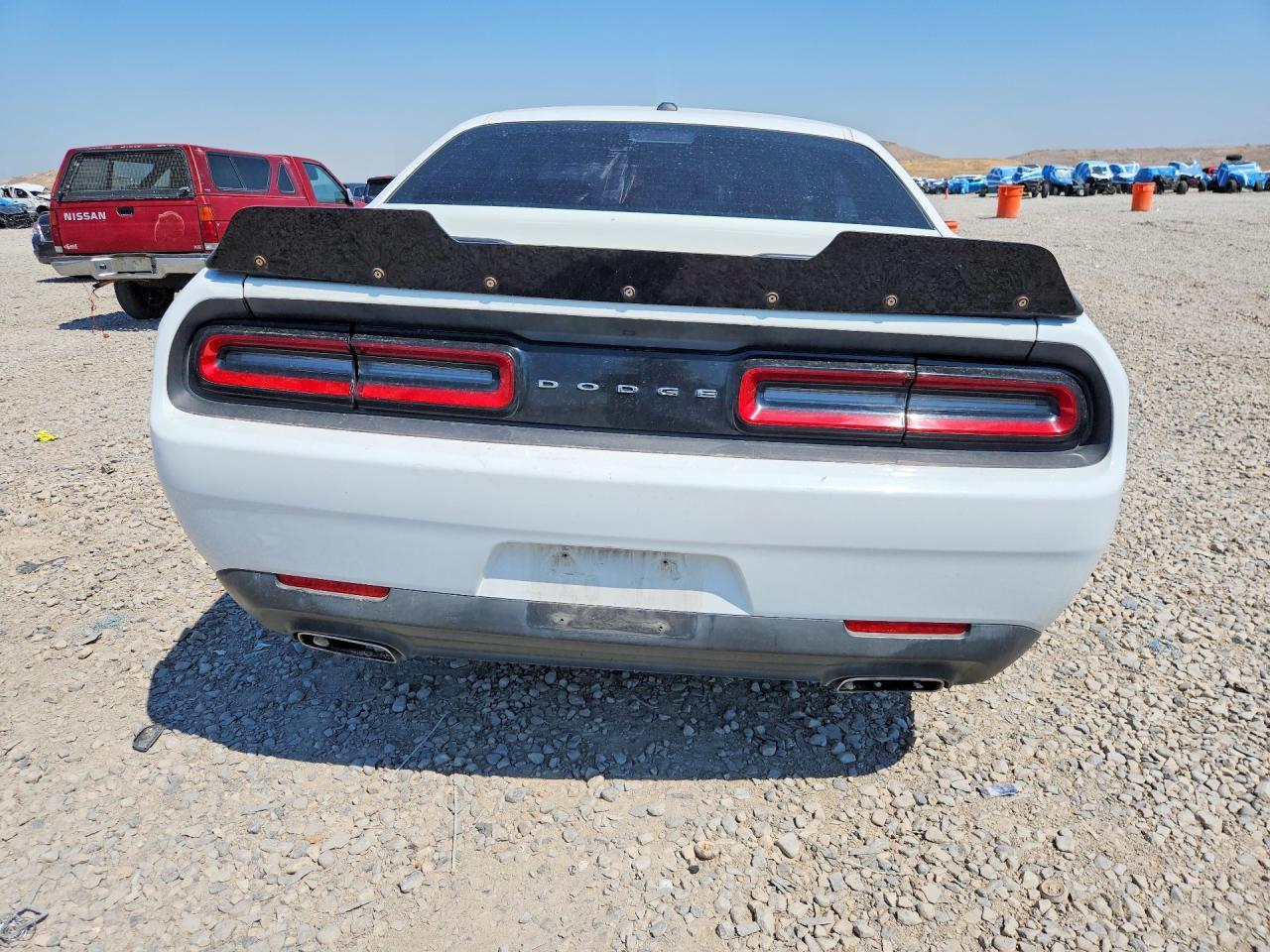 2015 Dodge Challenger Sxt - zdjęcie 6