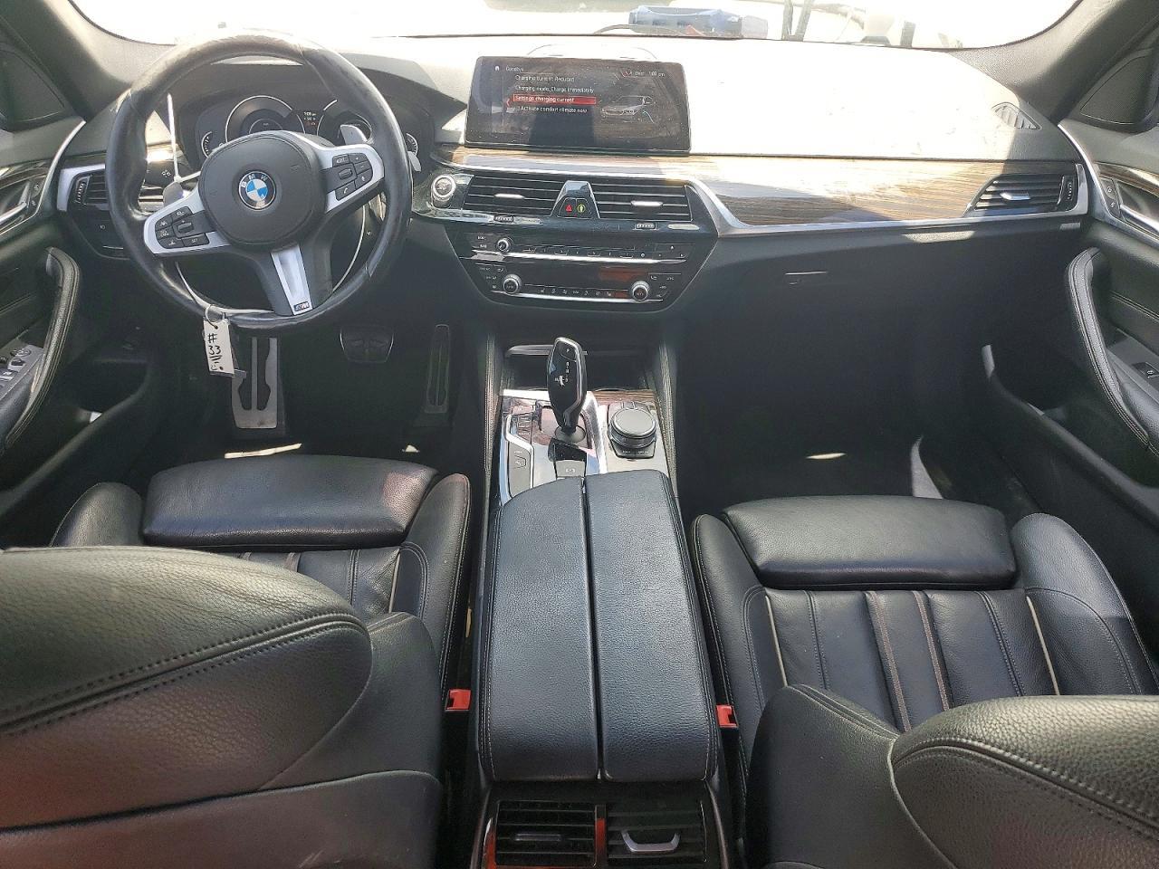 2019 BMW 530E - zdjęcie 8