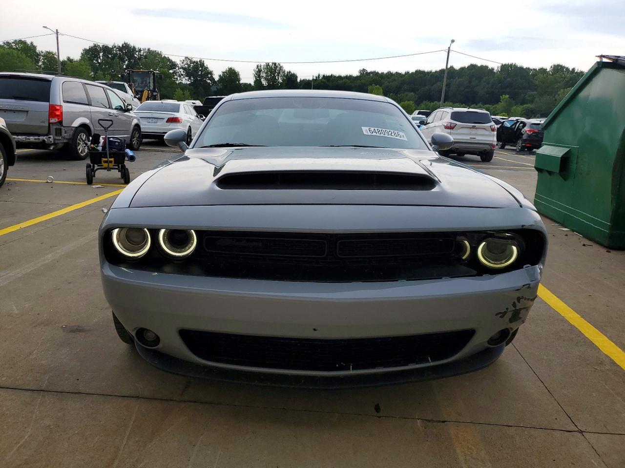 2021 Dodge Challenger Sxt - zdjęcie 5