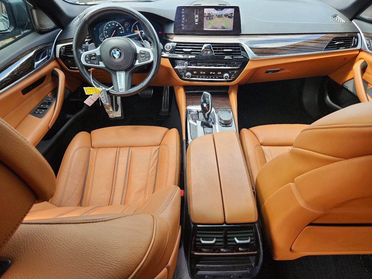 2019 BMW Seria 5 540i - zdjęcie 8