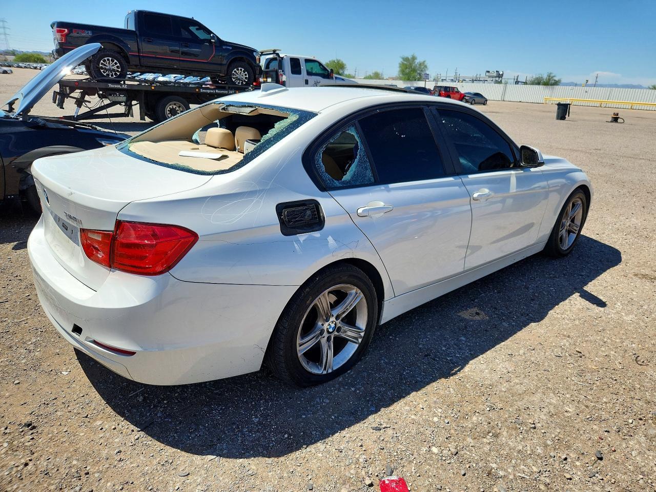 2013 BMW 328 I - zdjęcie 3
